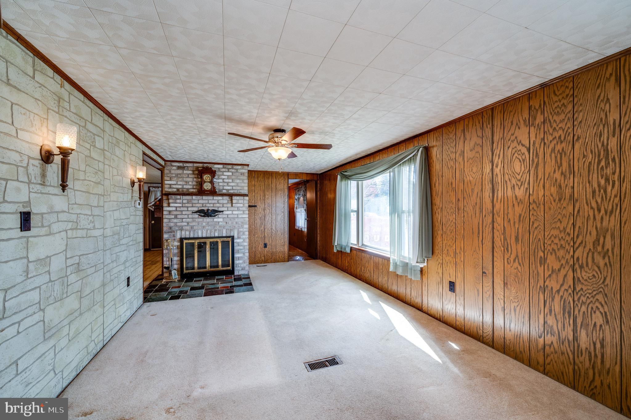 SADDLEBROOK - Residential