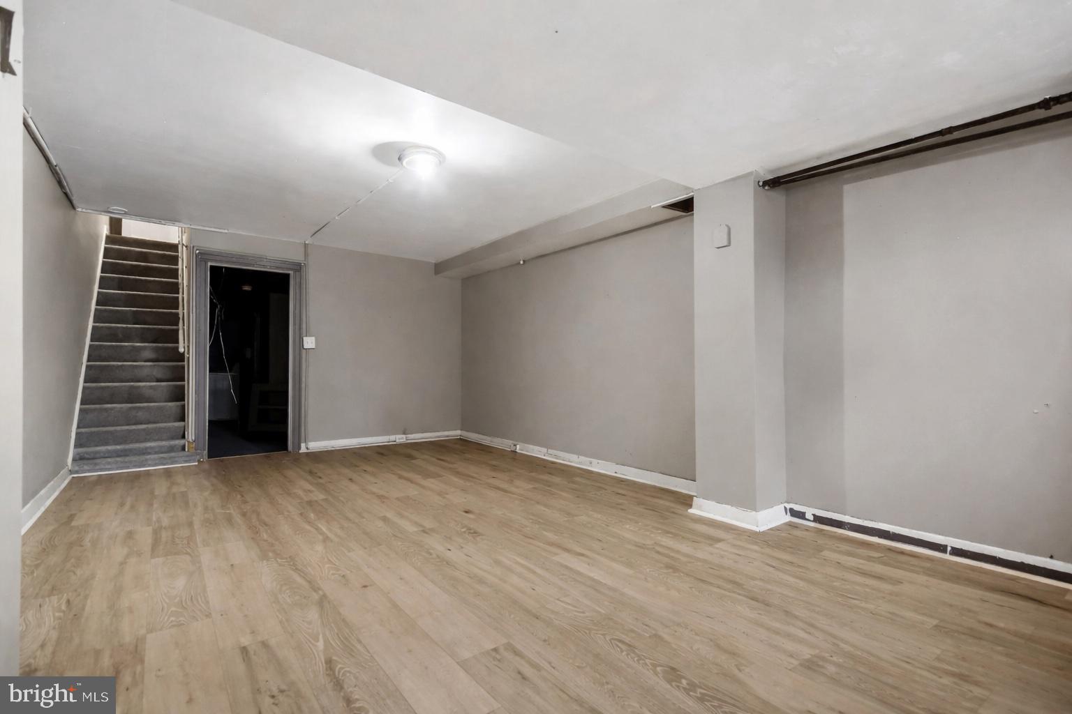 MADISON EASTEND - Residential