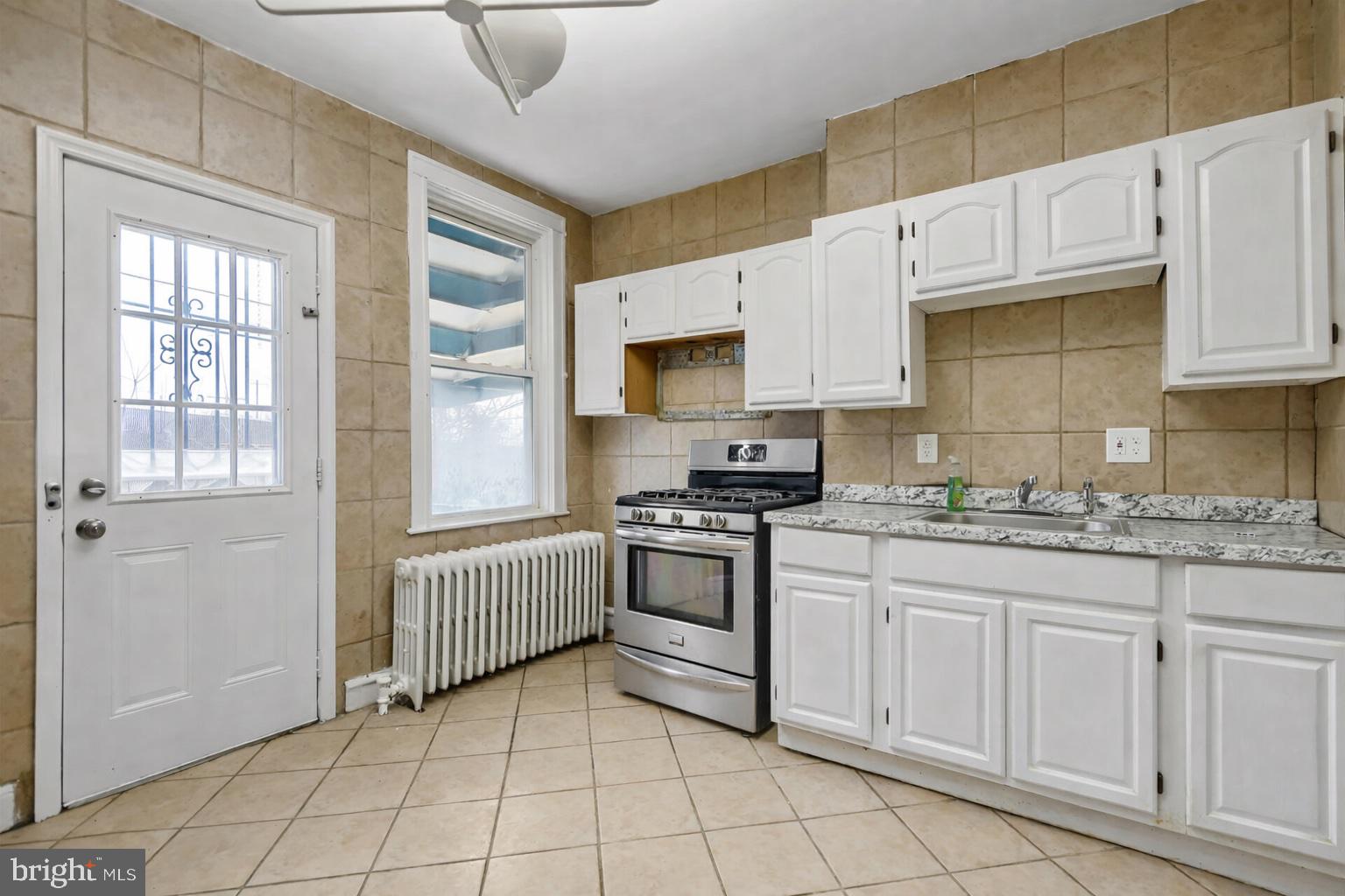 MADISON EASTEND - Residential