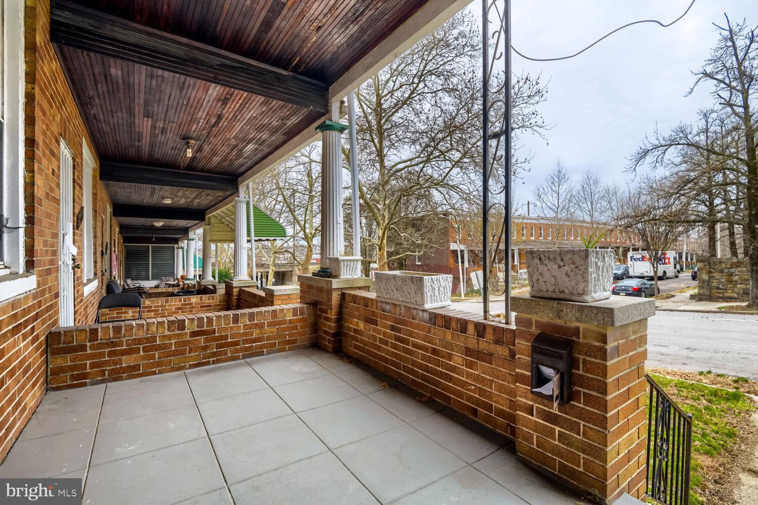 MADISON EASTEND - Residential