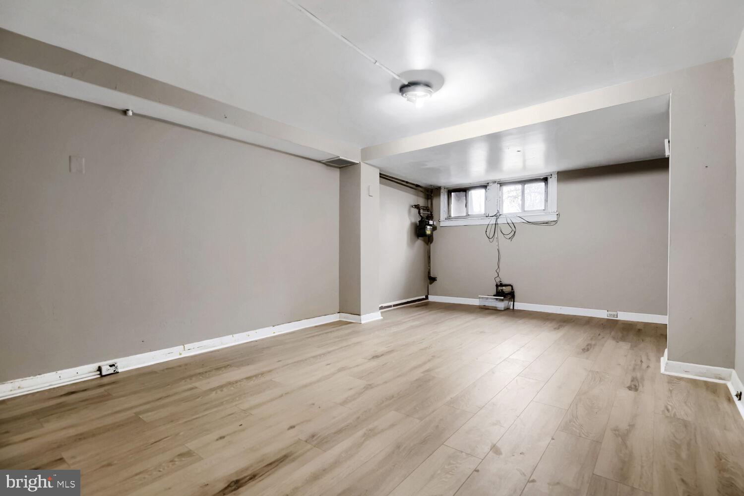 MADISON EASTEND - Residential