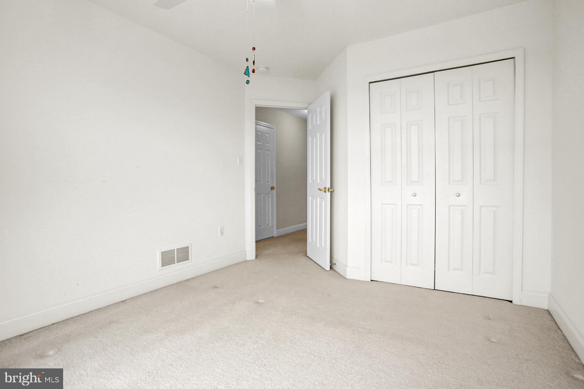 OAK HILL - Residential