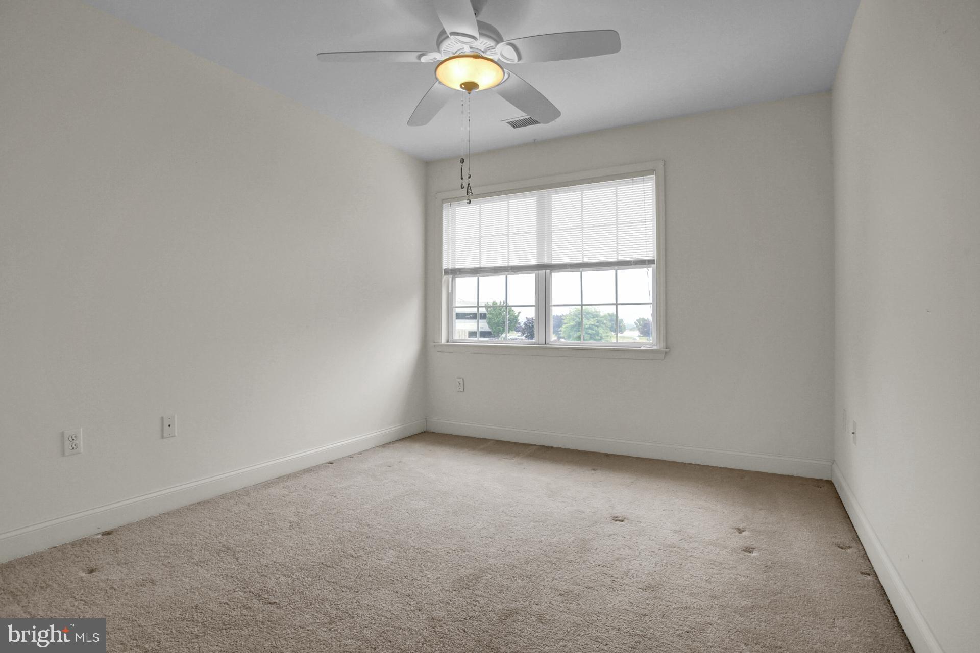 OAK HILL - Residential
