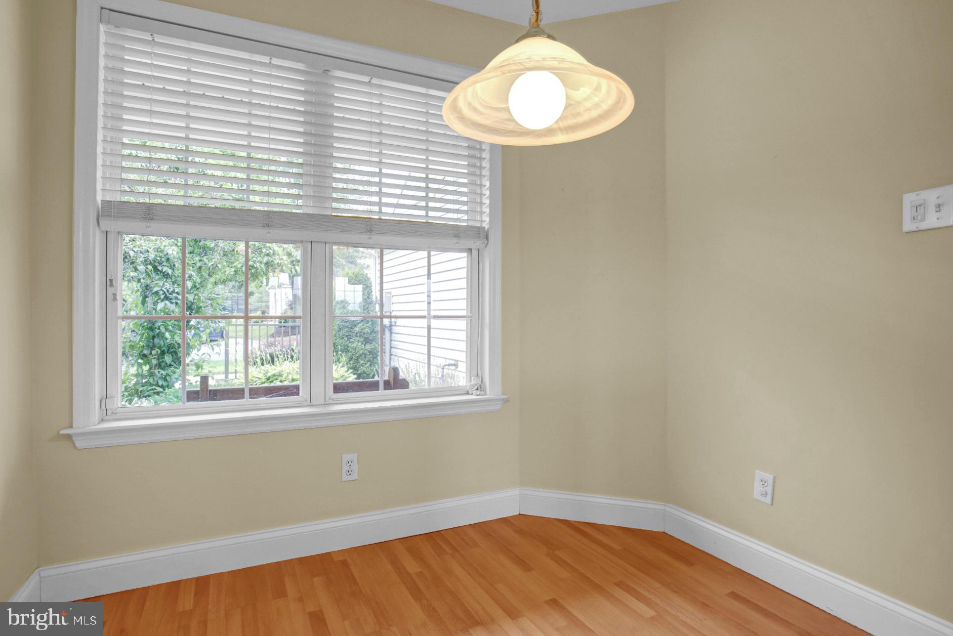 OAK HILL - Residential