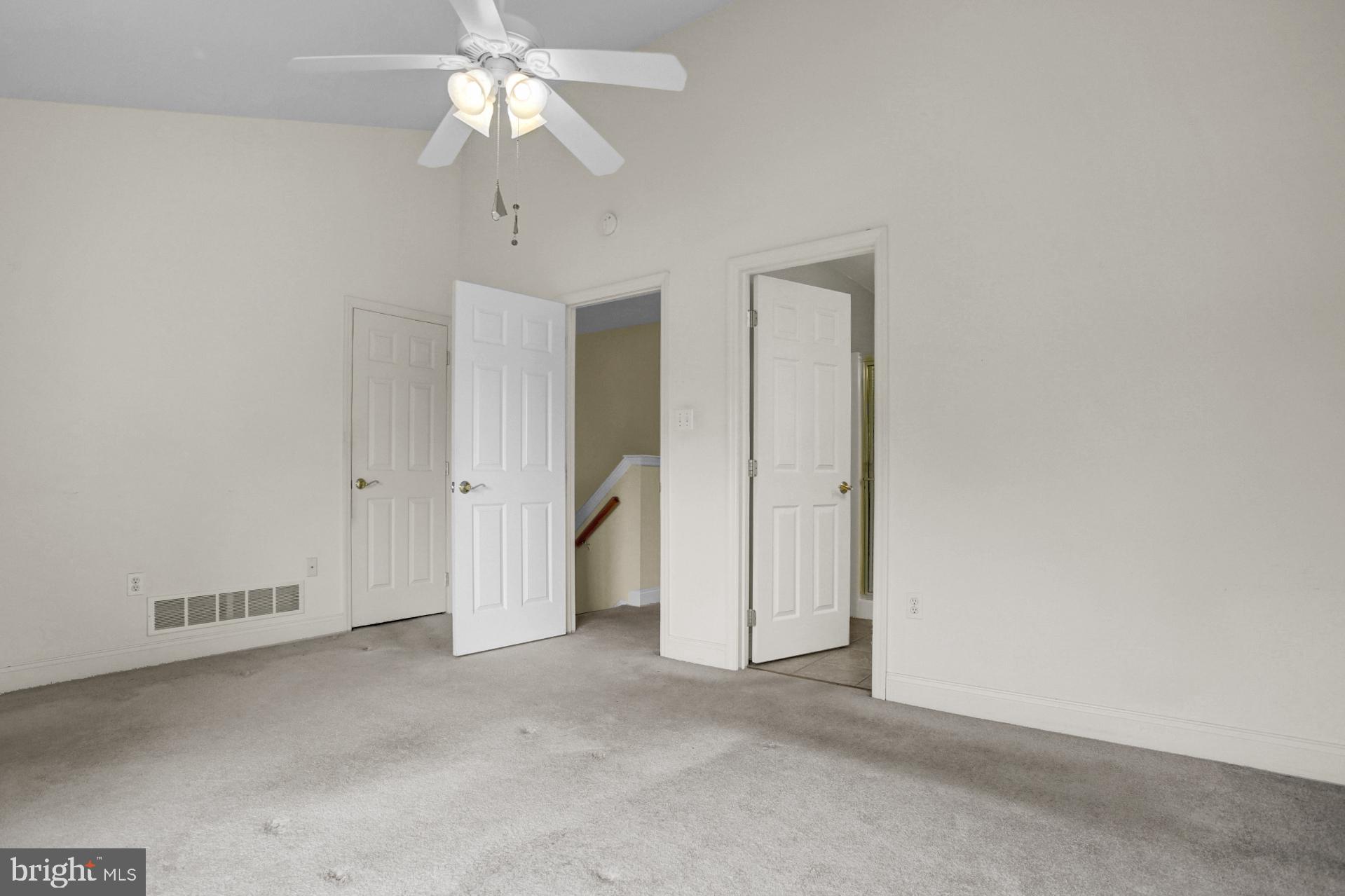 OAK HILL - Residential