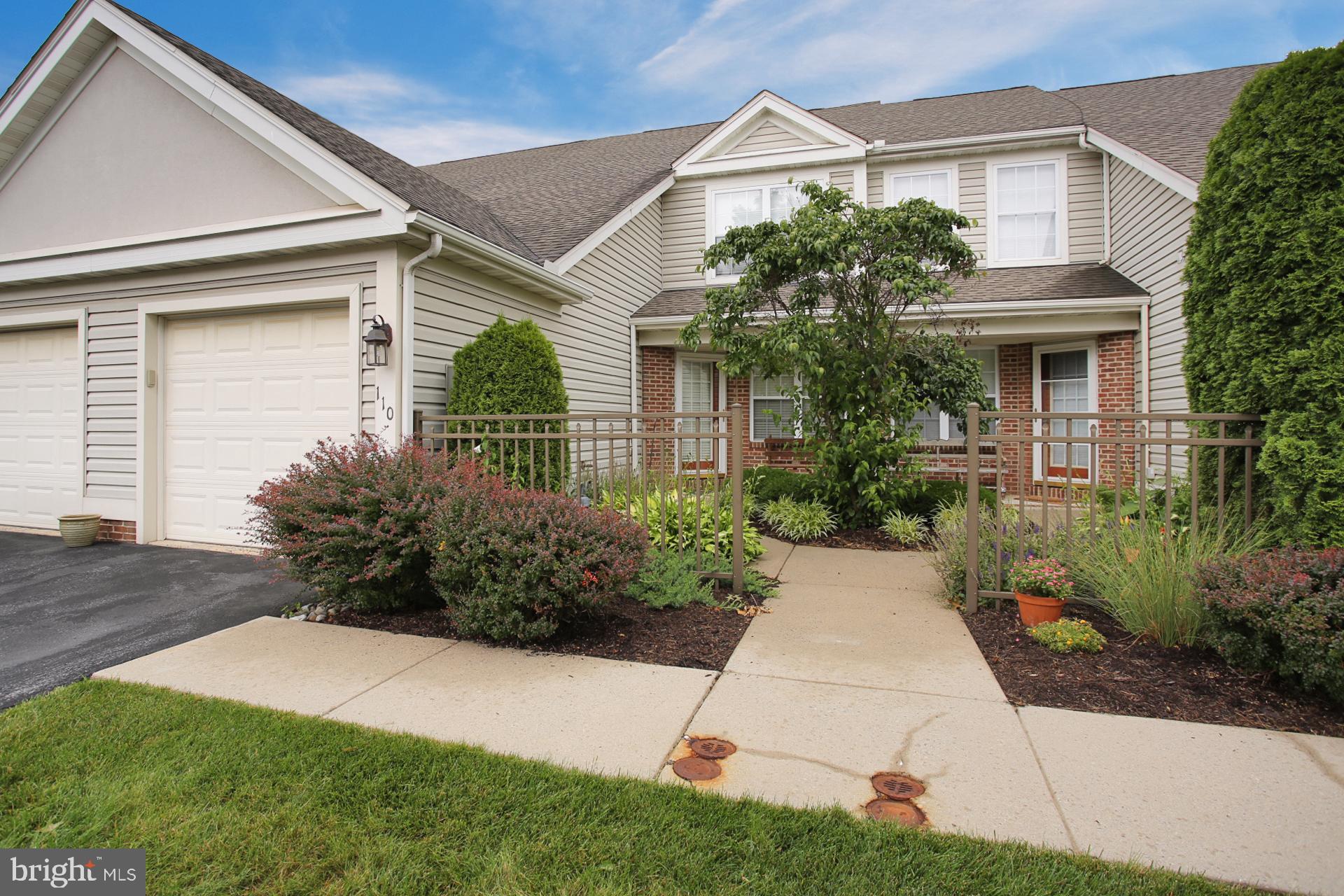 OAK HILL - Residential
