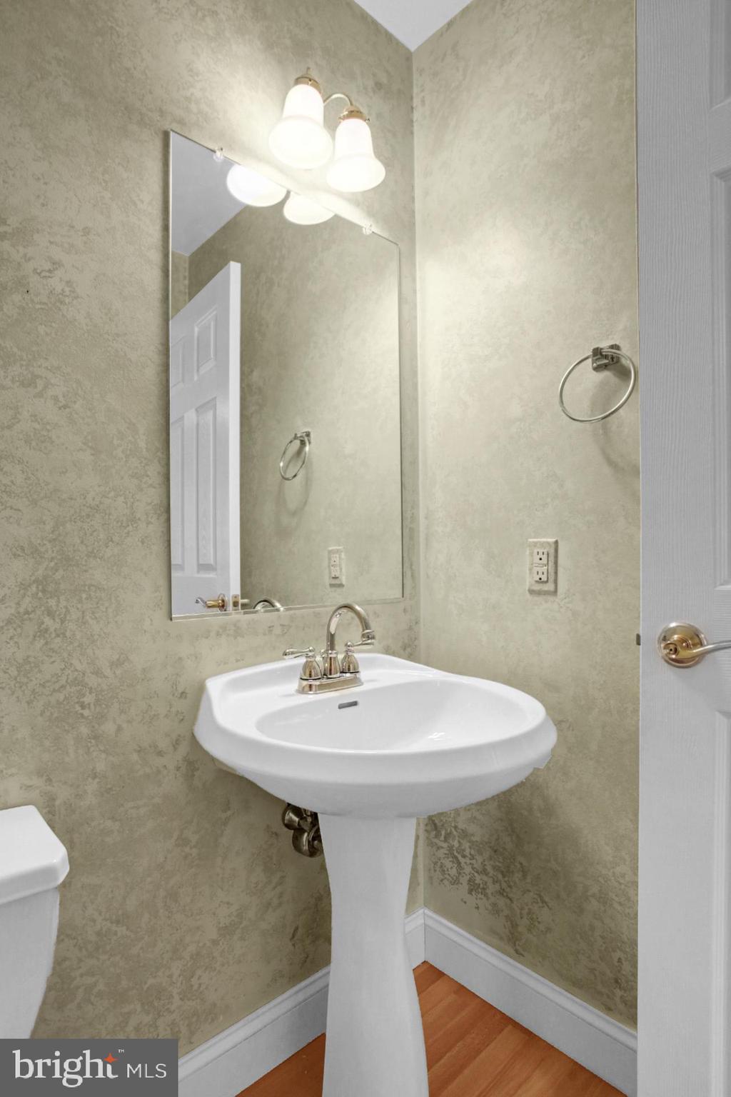 OAK HILL - Residential