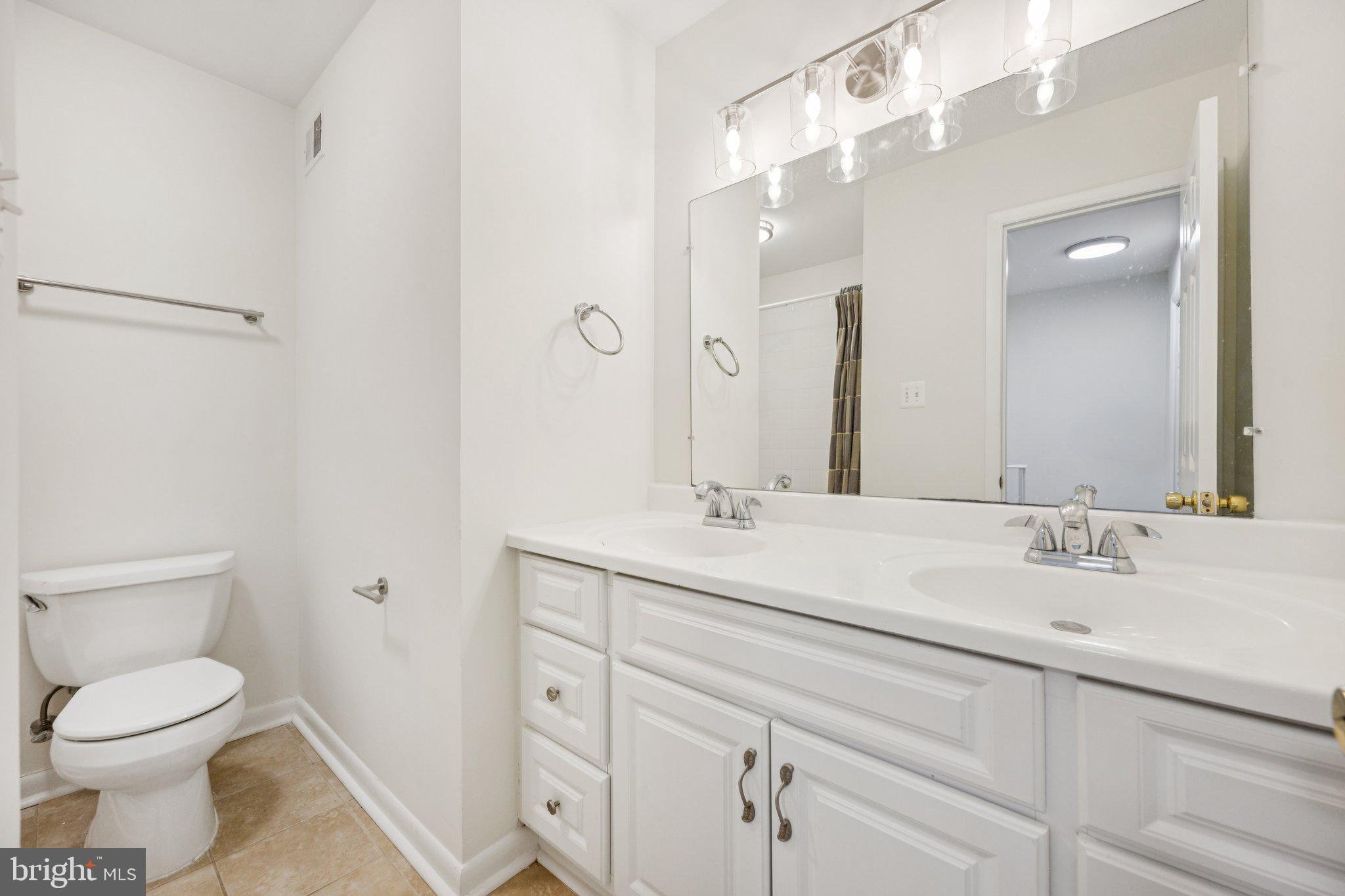 WATKINS GLEN - Residential Lease