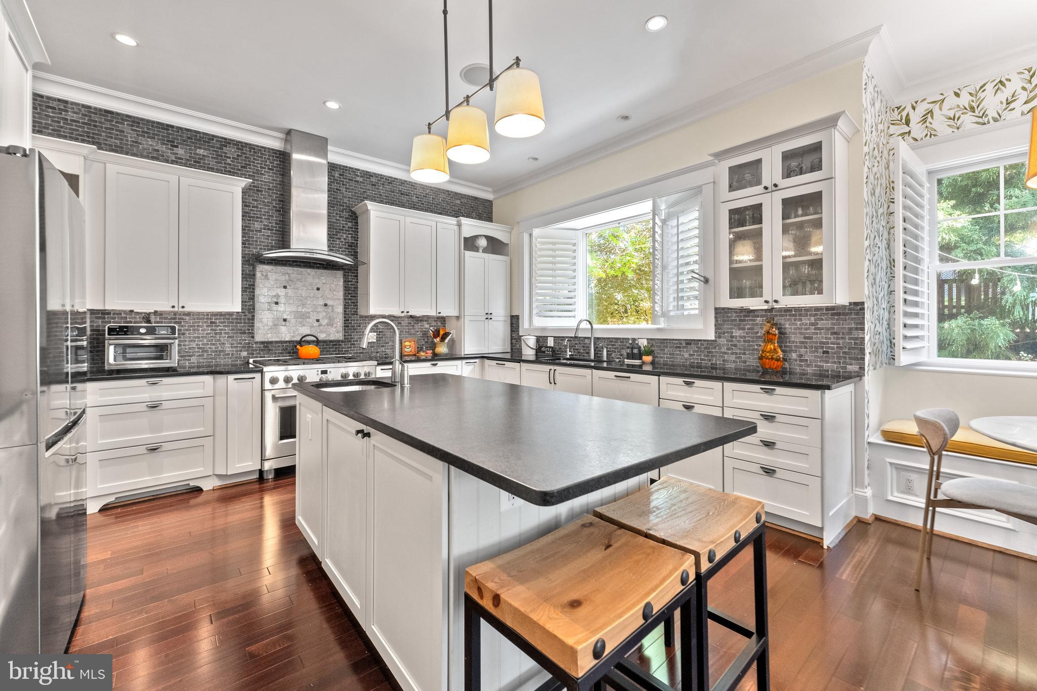 LACEY FOREST - Residential