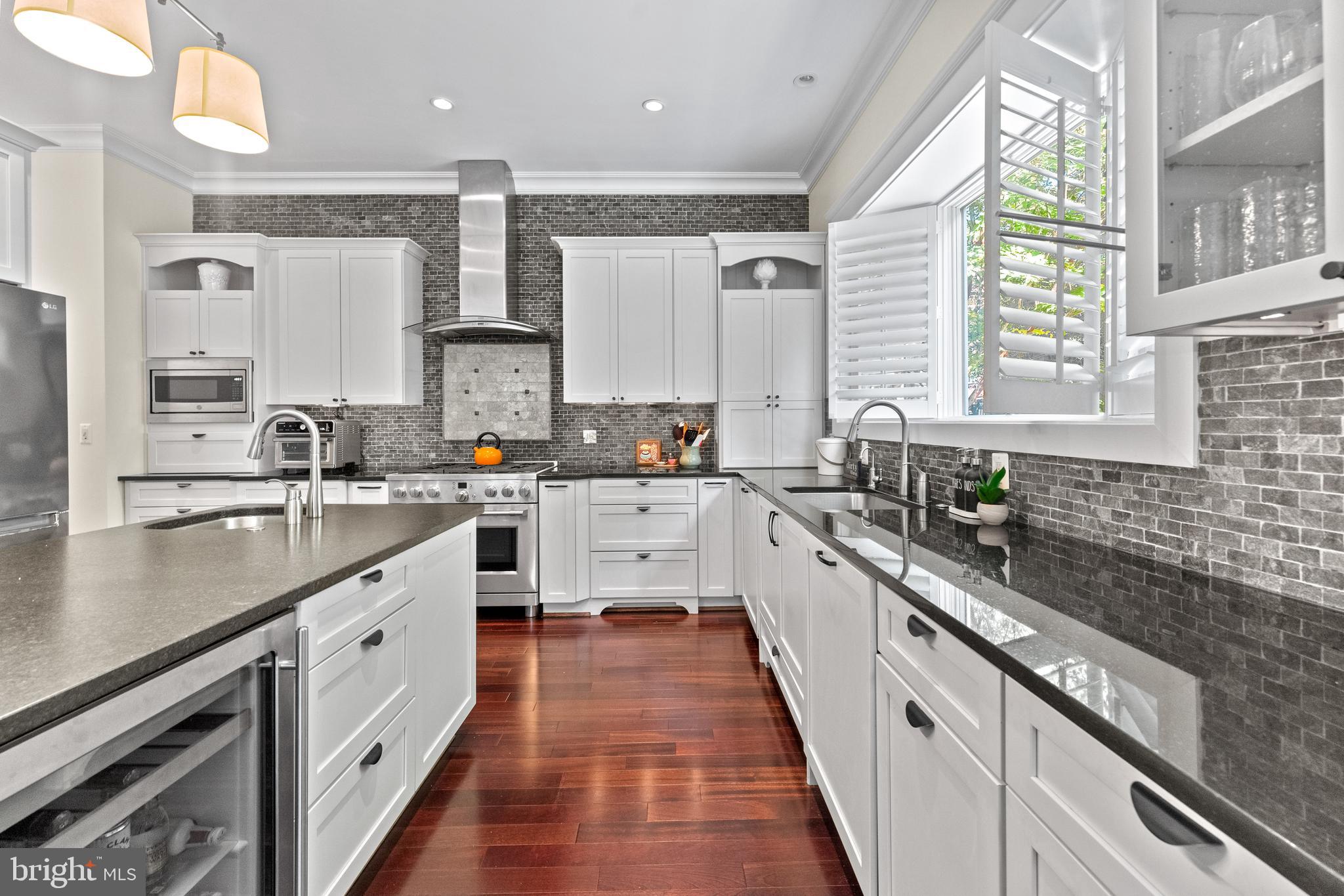 LACEY FOREST - Residential