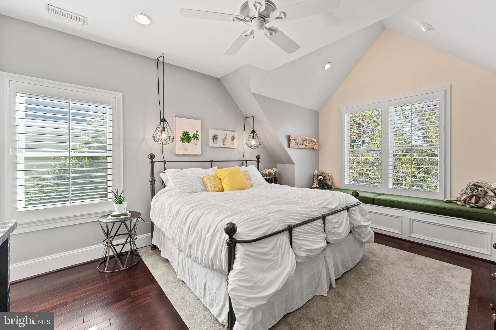 LACEY FOREST - Residential