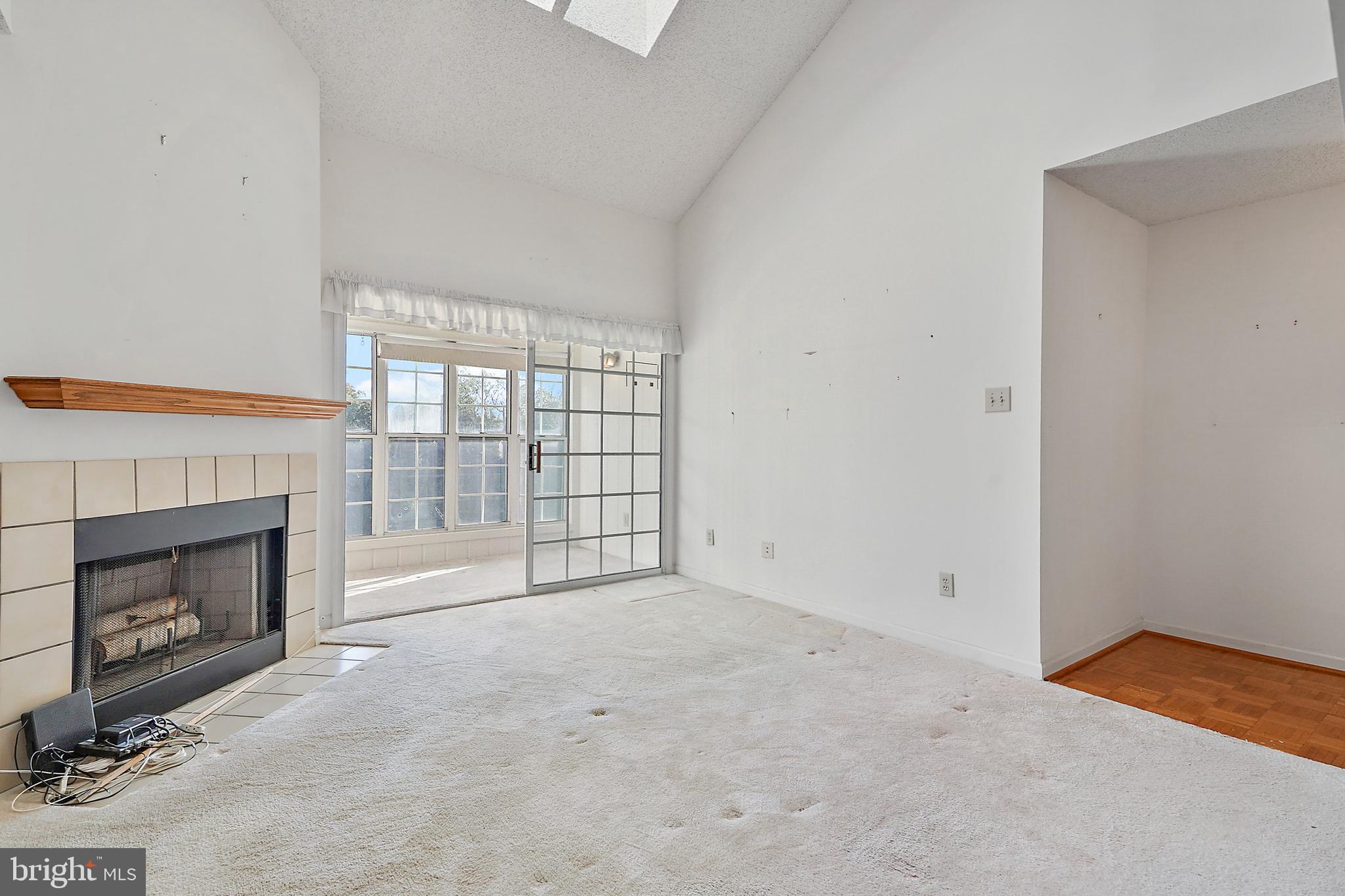 12100 GREEN LEAF COURT 301