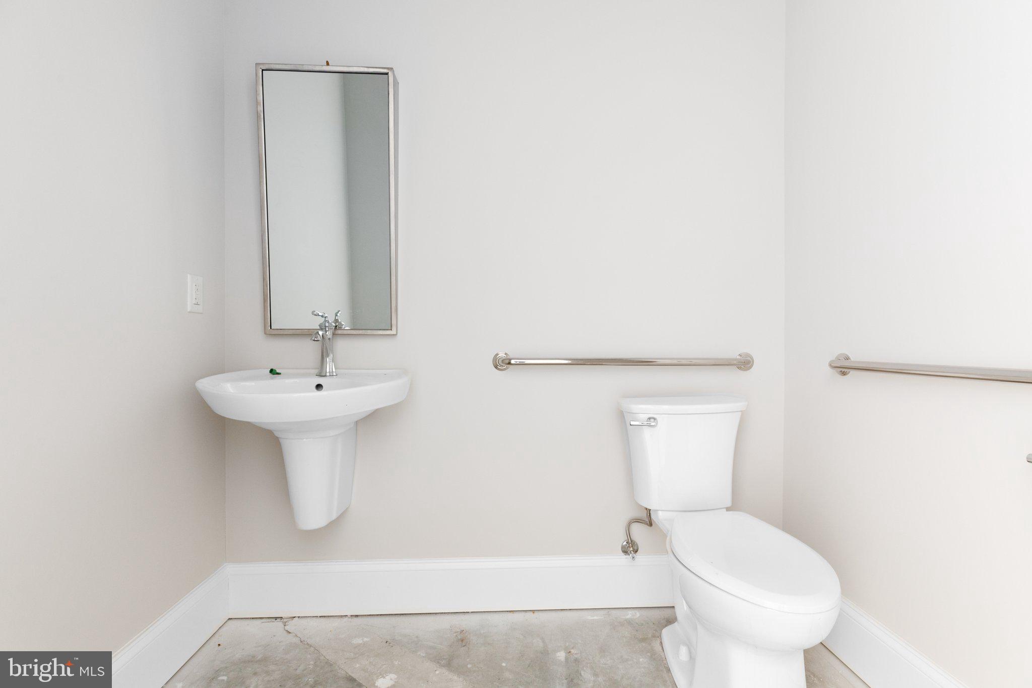 AMELIA SQUARE - Residential