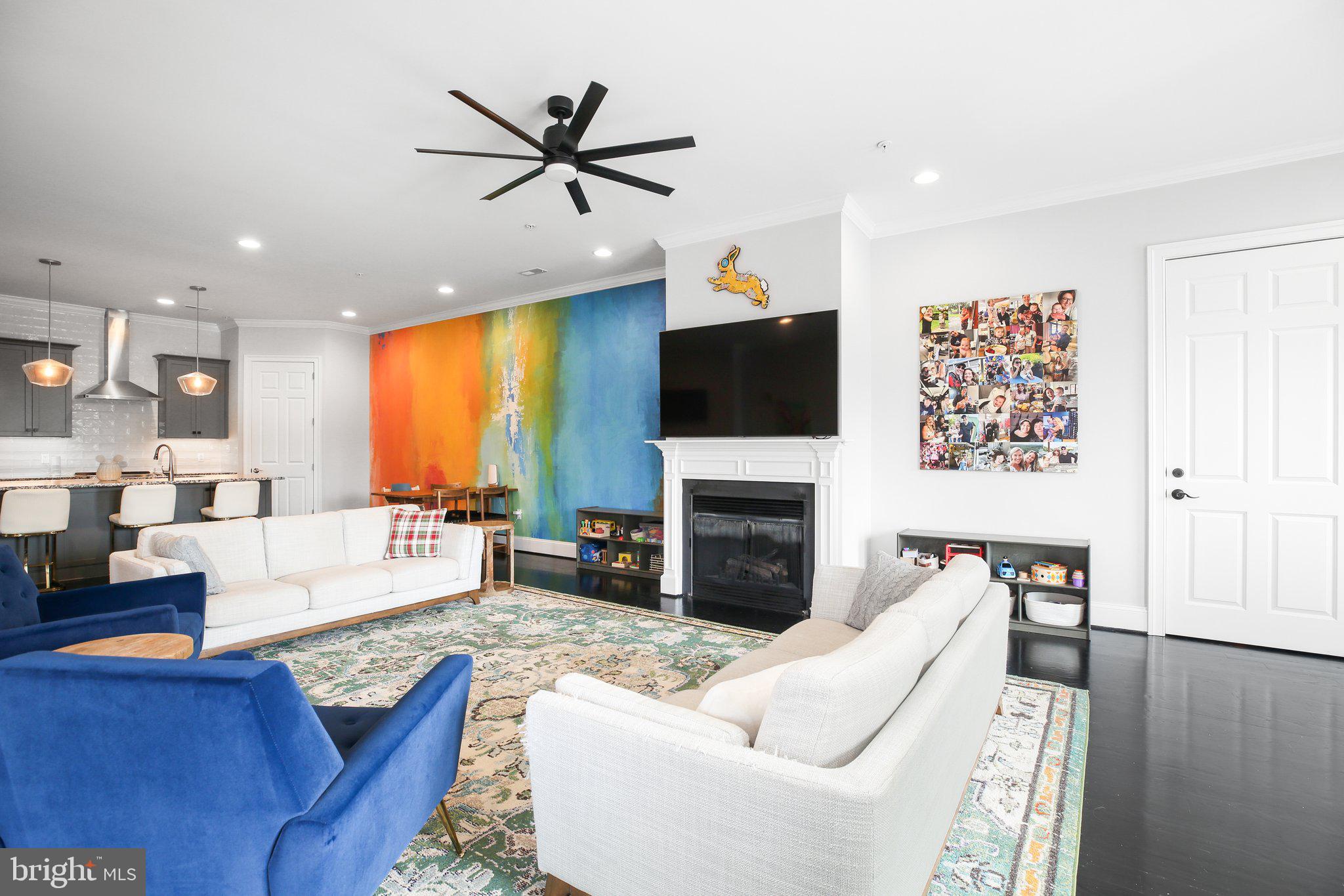 AMELIA SQUARE - Residential