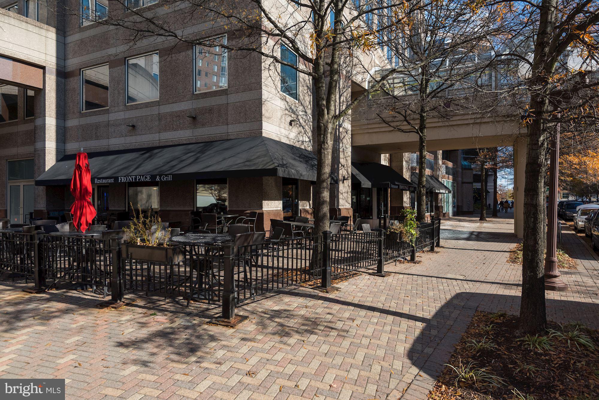 WINDSOR PLAZA - Residential