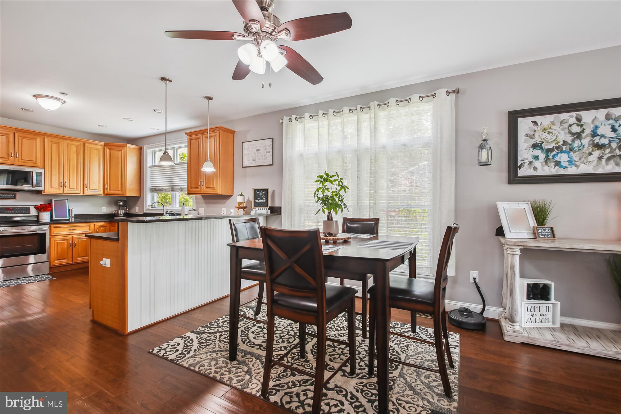 CARROLLTON MANOR - Residential Lease