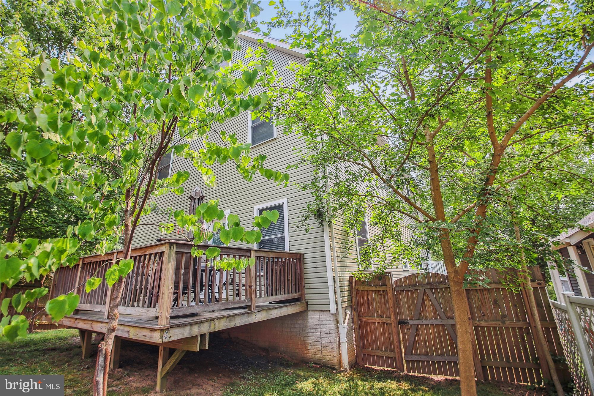 CARROLLTON MANOR - Residential Lease