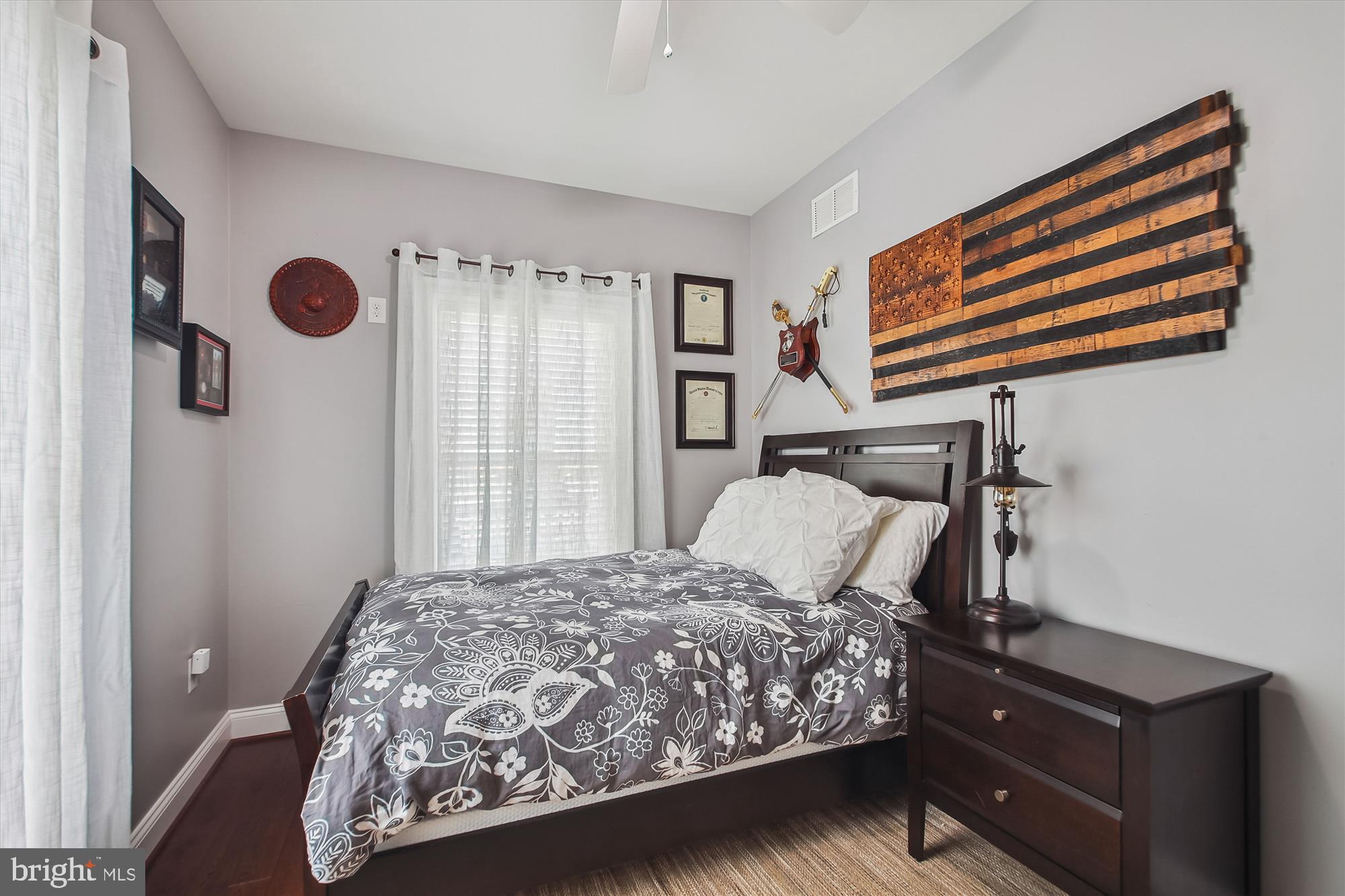 CARROLLTON MANOR - Residential Lease