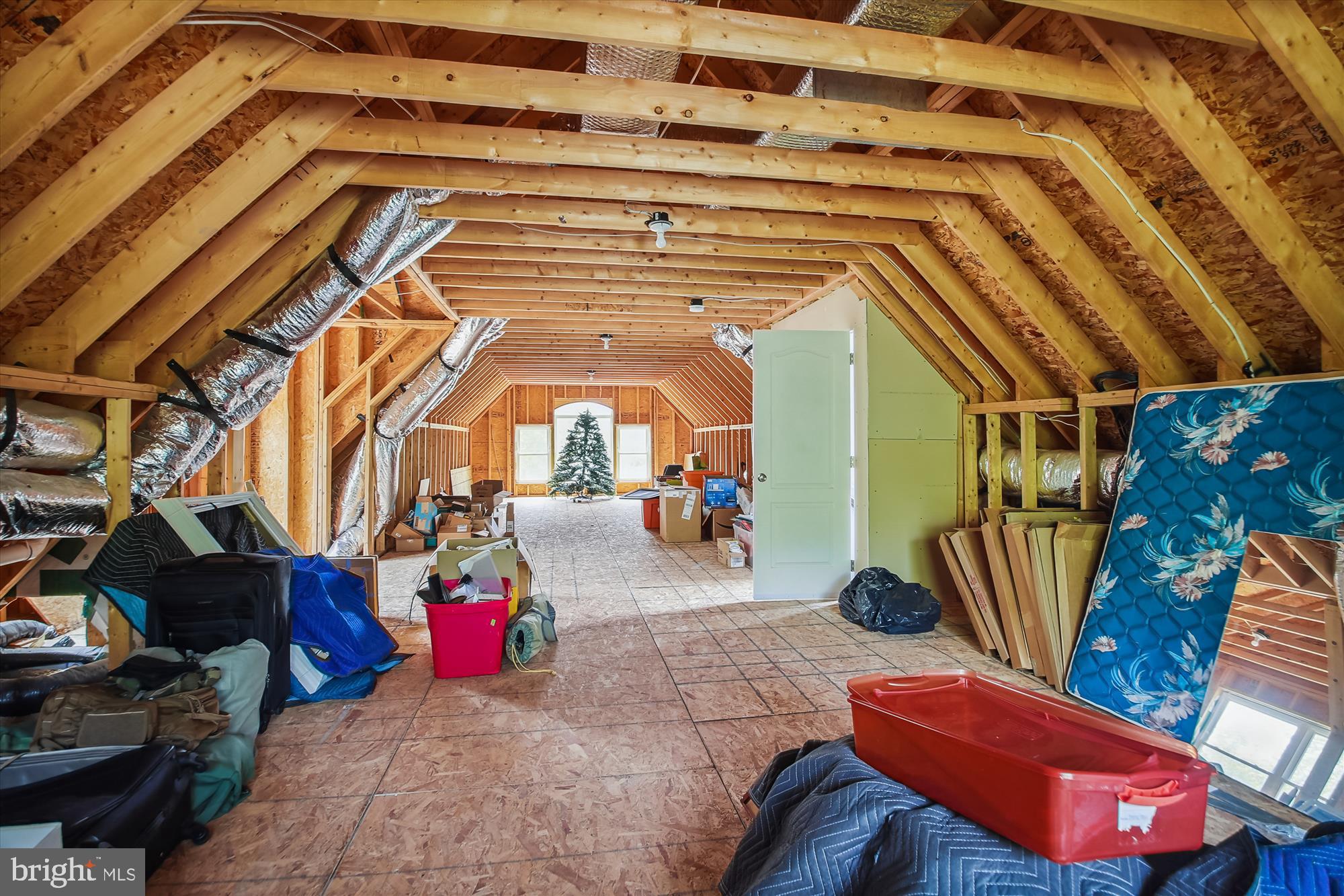 CARROLLTON MANOR - Residential Lease