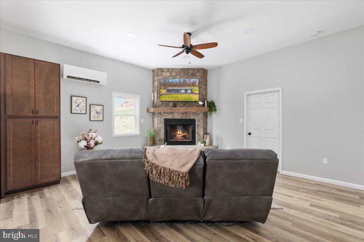 VALLEVUE - Residential