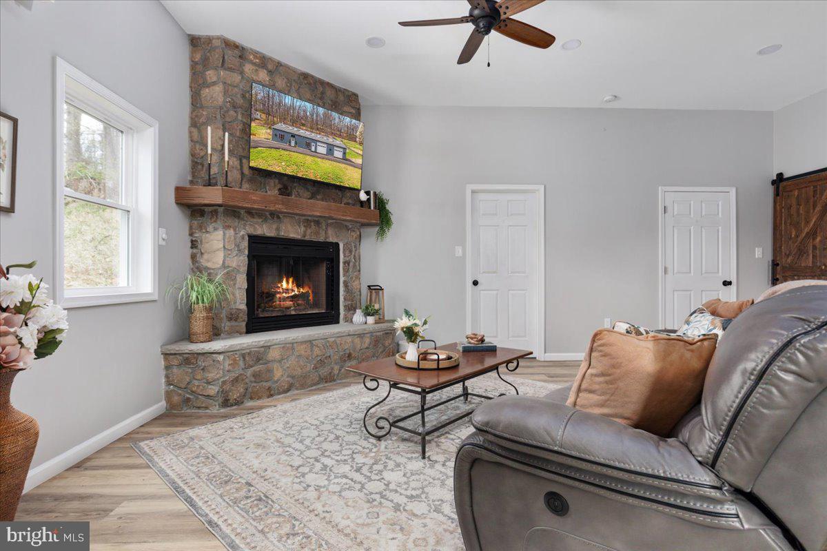 VALLEVUE - Residential