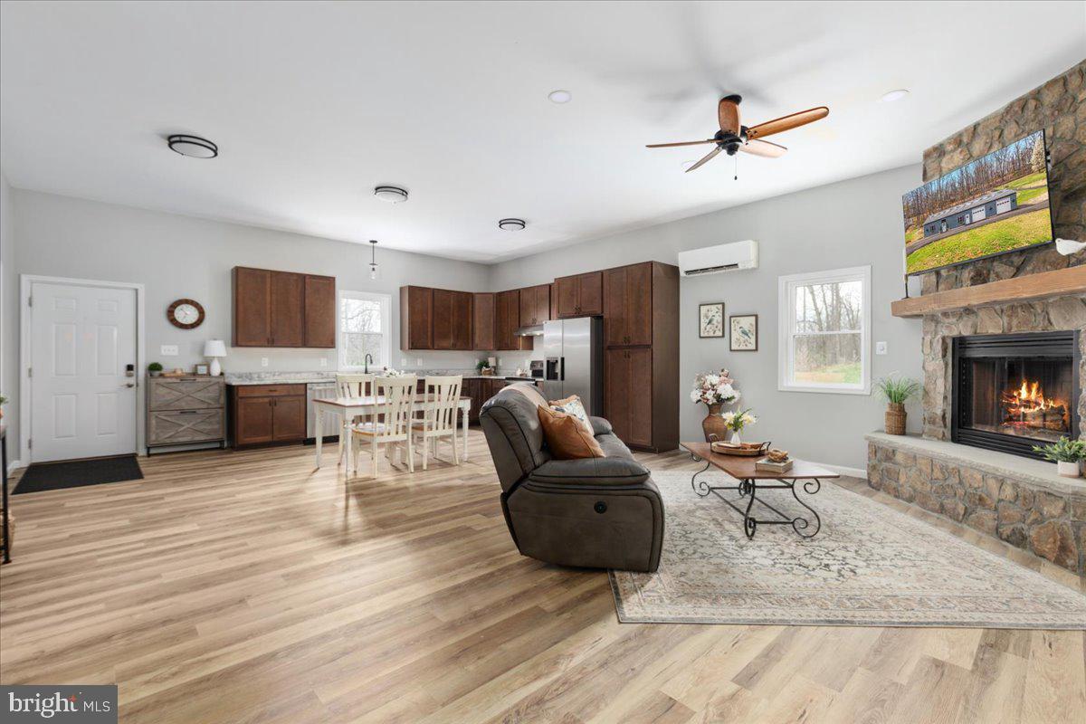 VALLEVUE - Residential