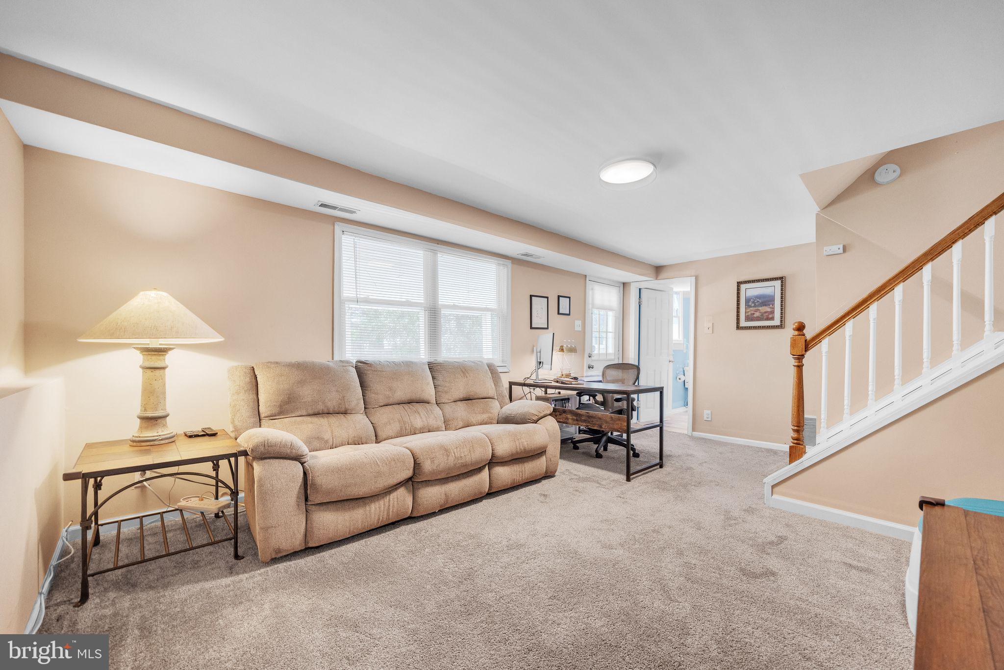 1515 BEVERLY TERRACE