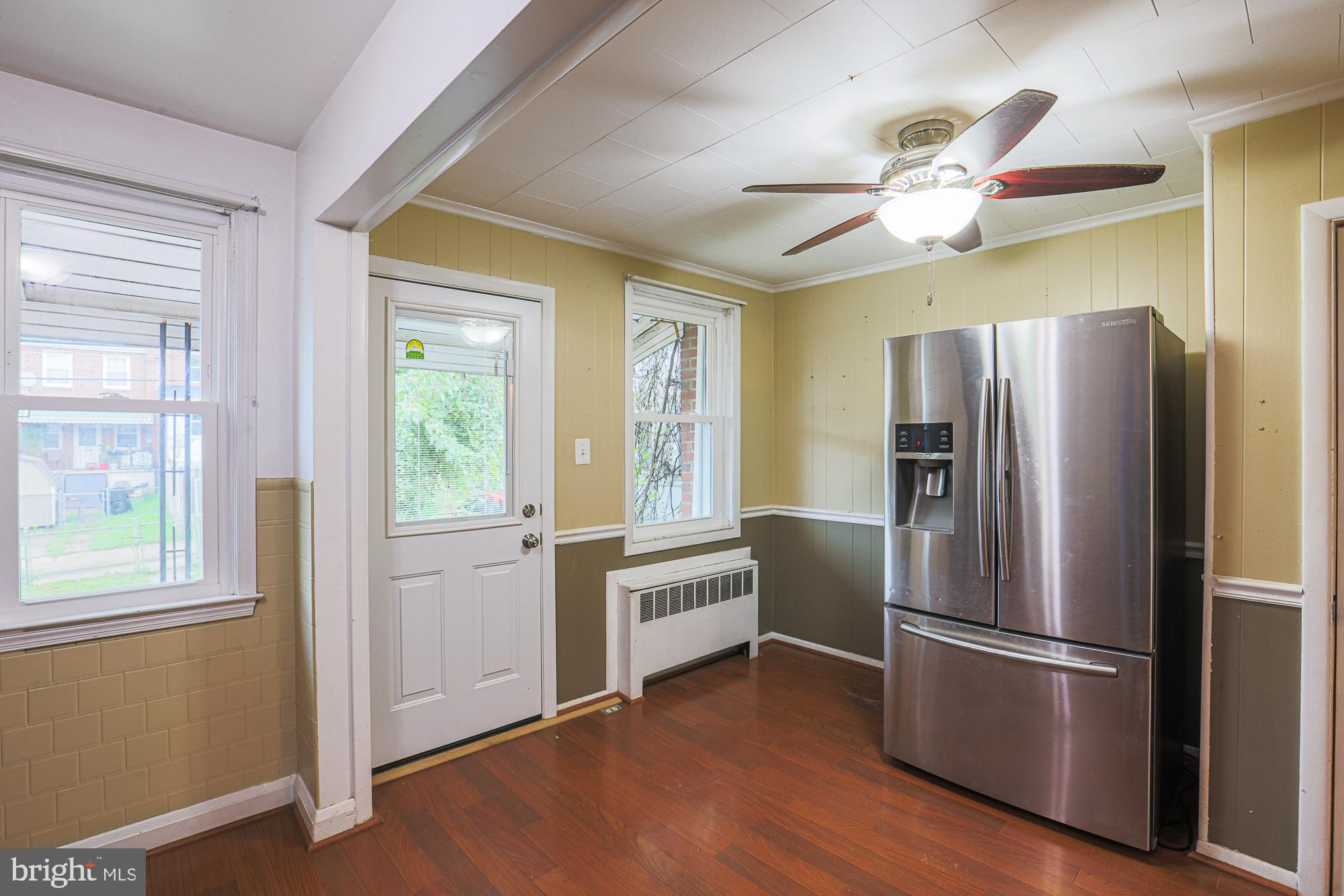 PHILADELPHIA HEIGHTS - Residential