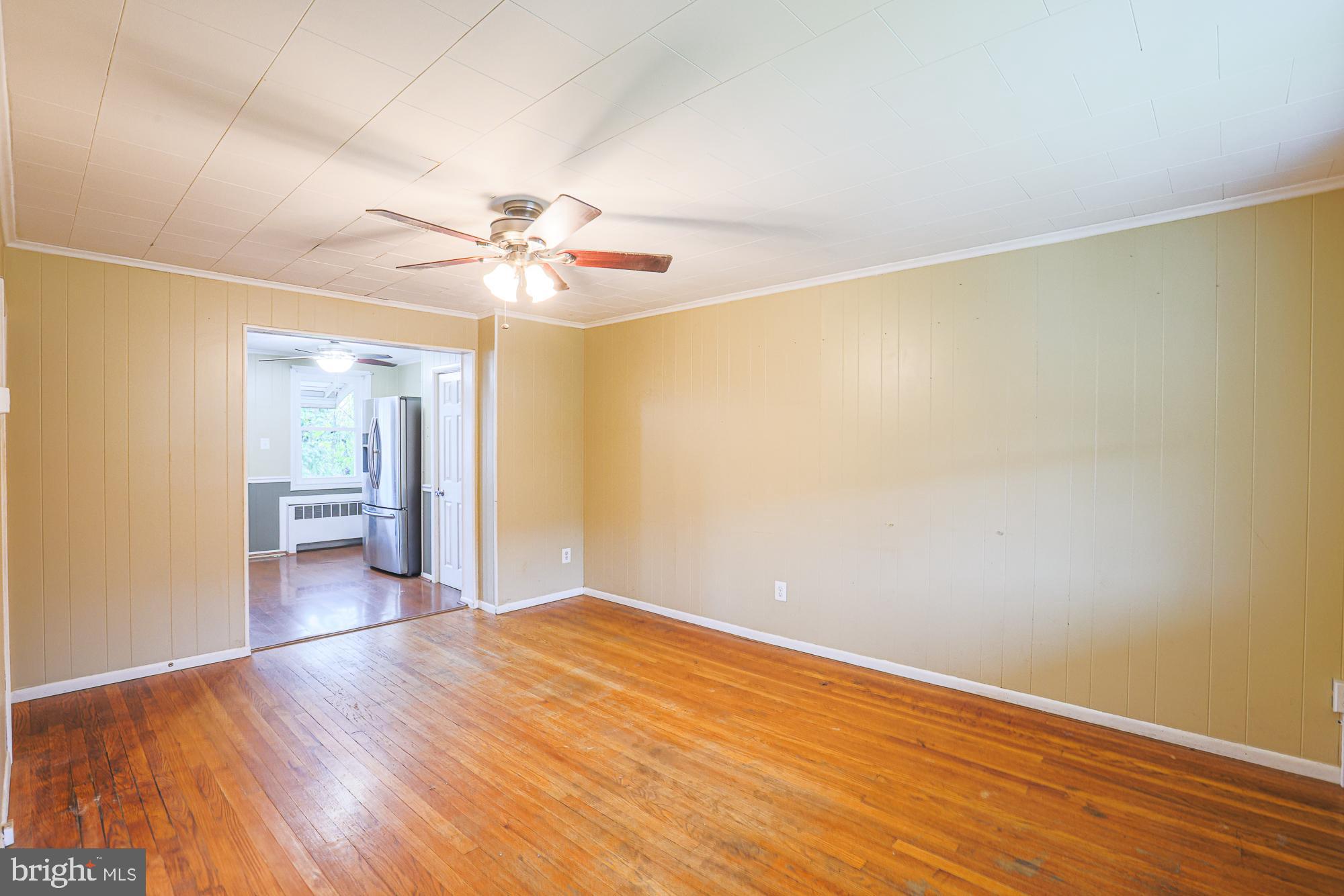 PHILADELPHIA HEIGHTS - Residential