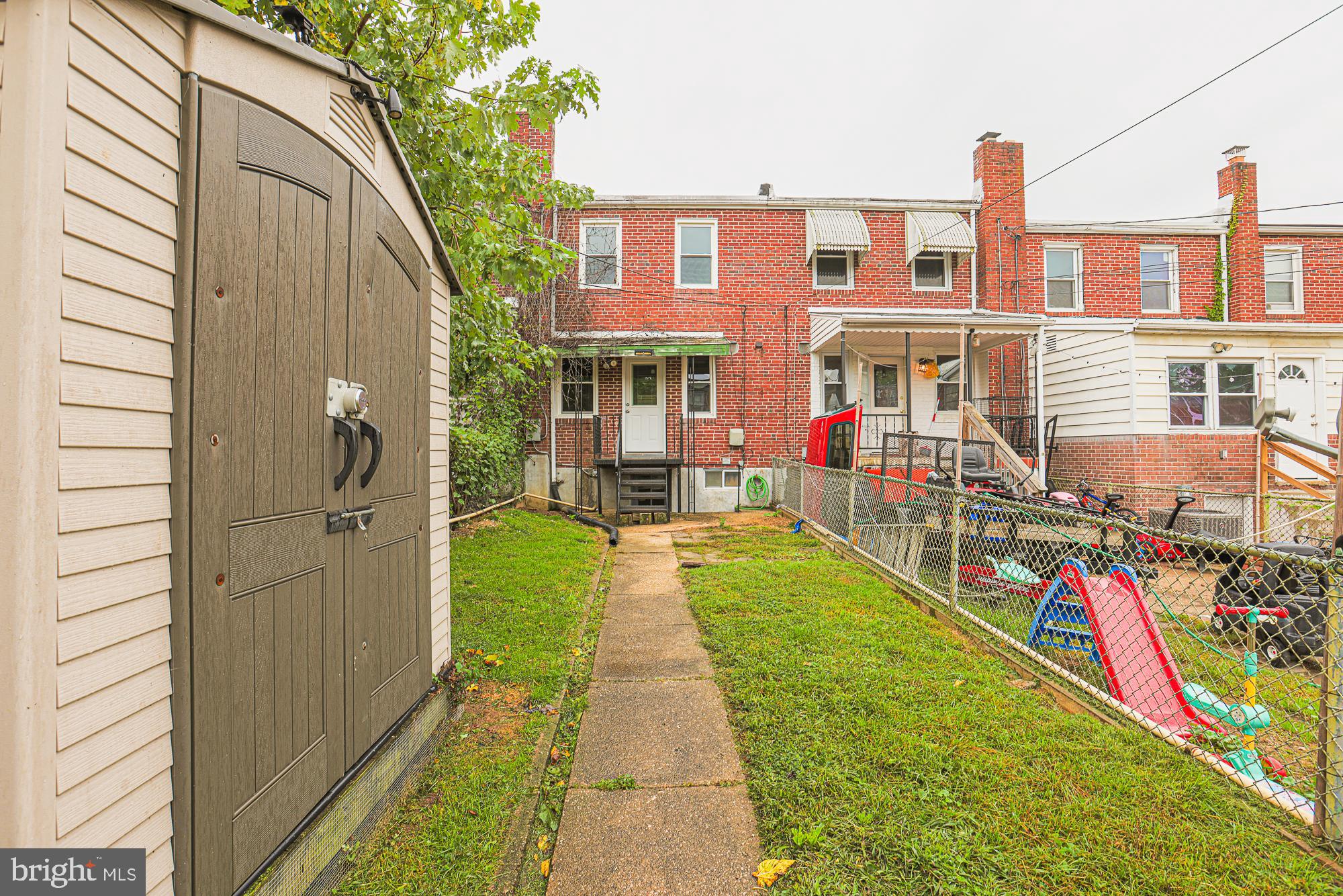 PHILADELPHIA HEIGHTS - Residential