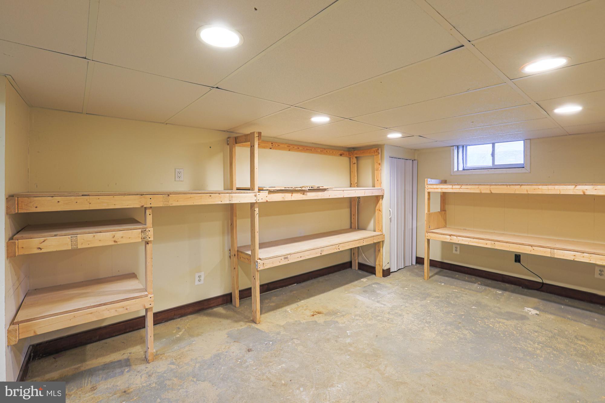 PHILADELPHIA HEIGHTS - Residential