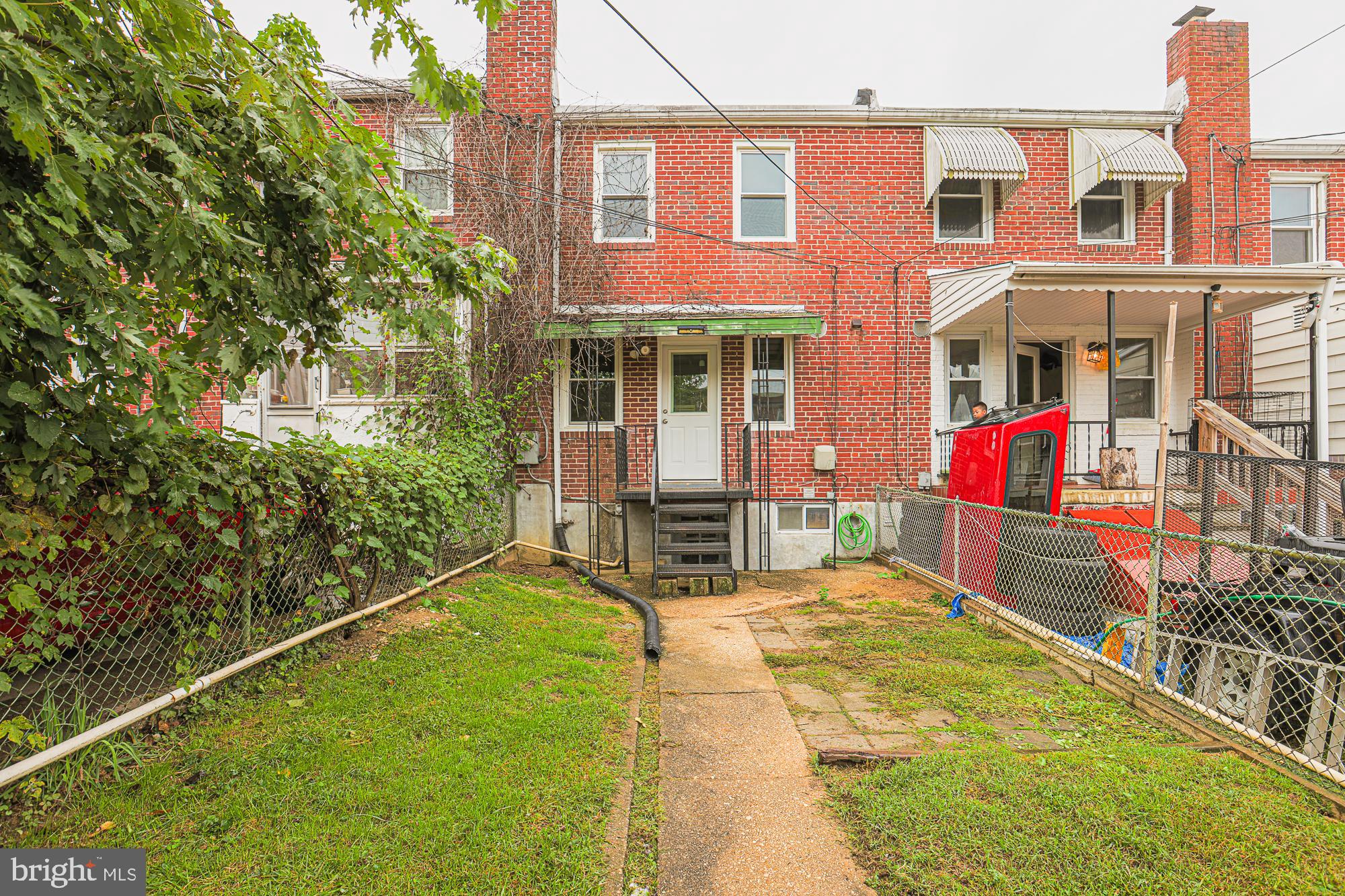 PHILADELPHIA HEIGHTS - Residential