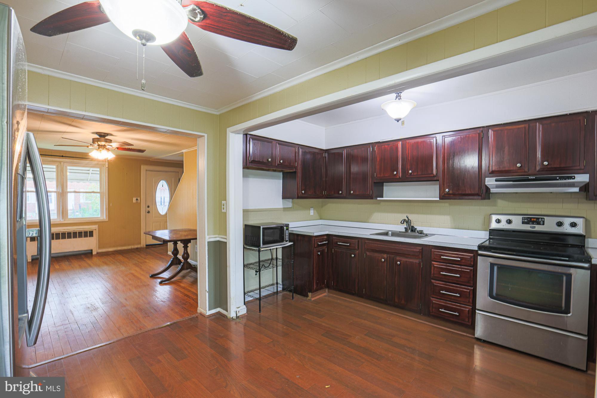 PHILADELPHIA HEIGHTS - Residential