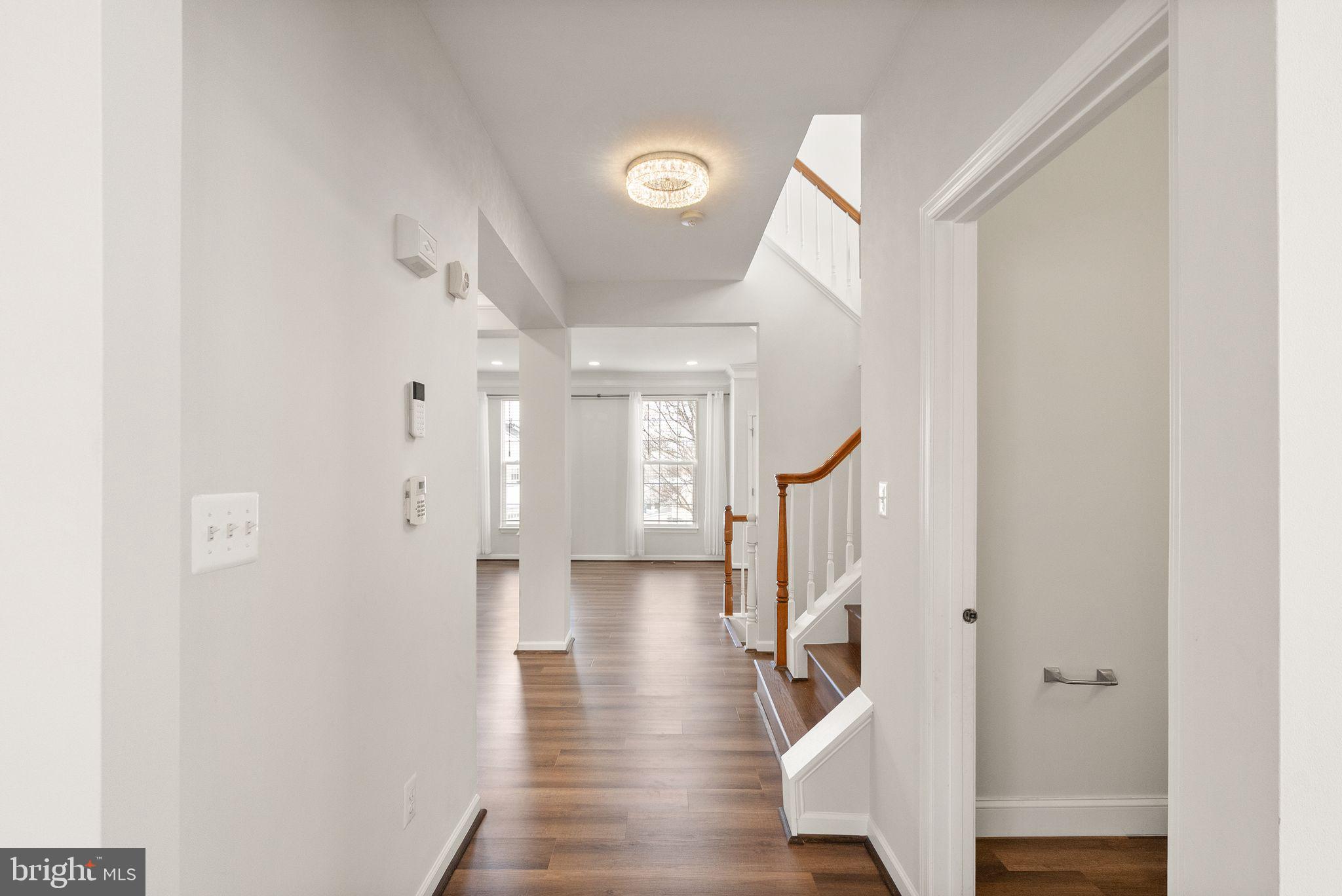 SOUTH RIDING - Residential