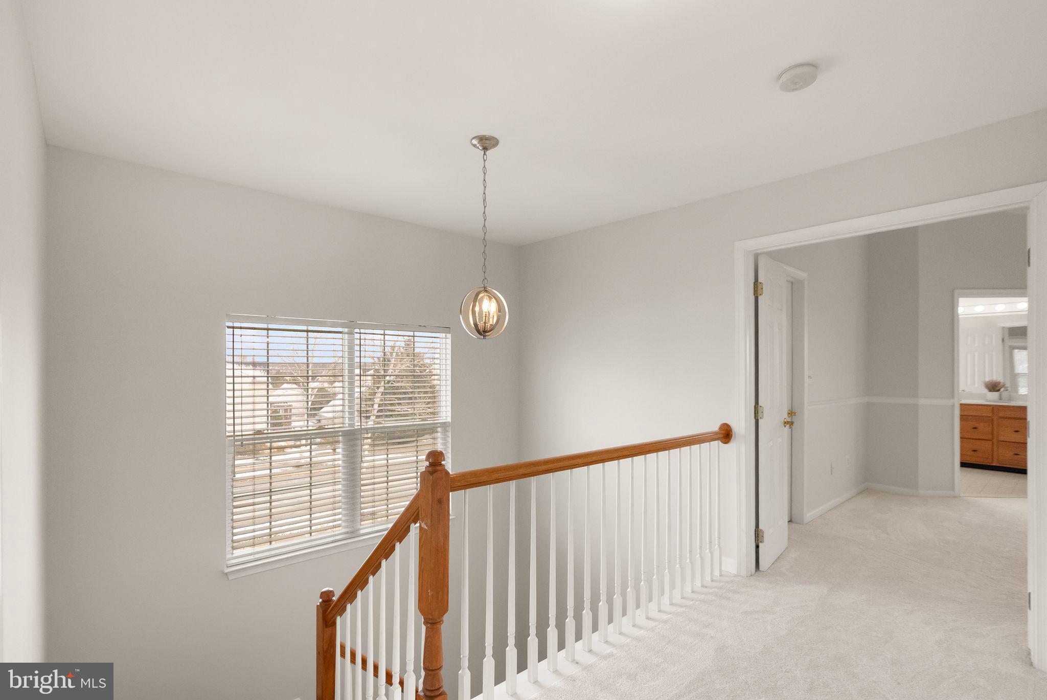 SOUTH RIDING - Residential