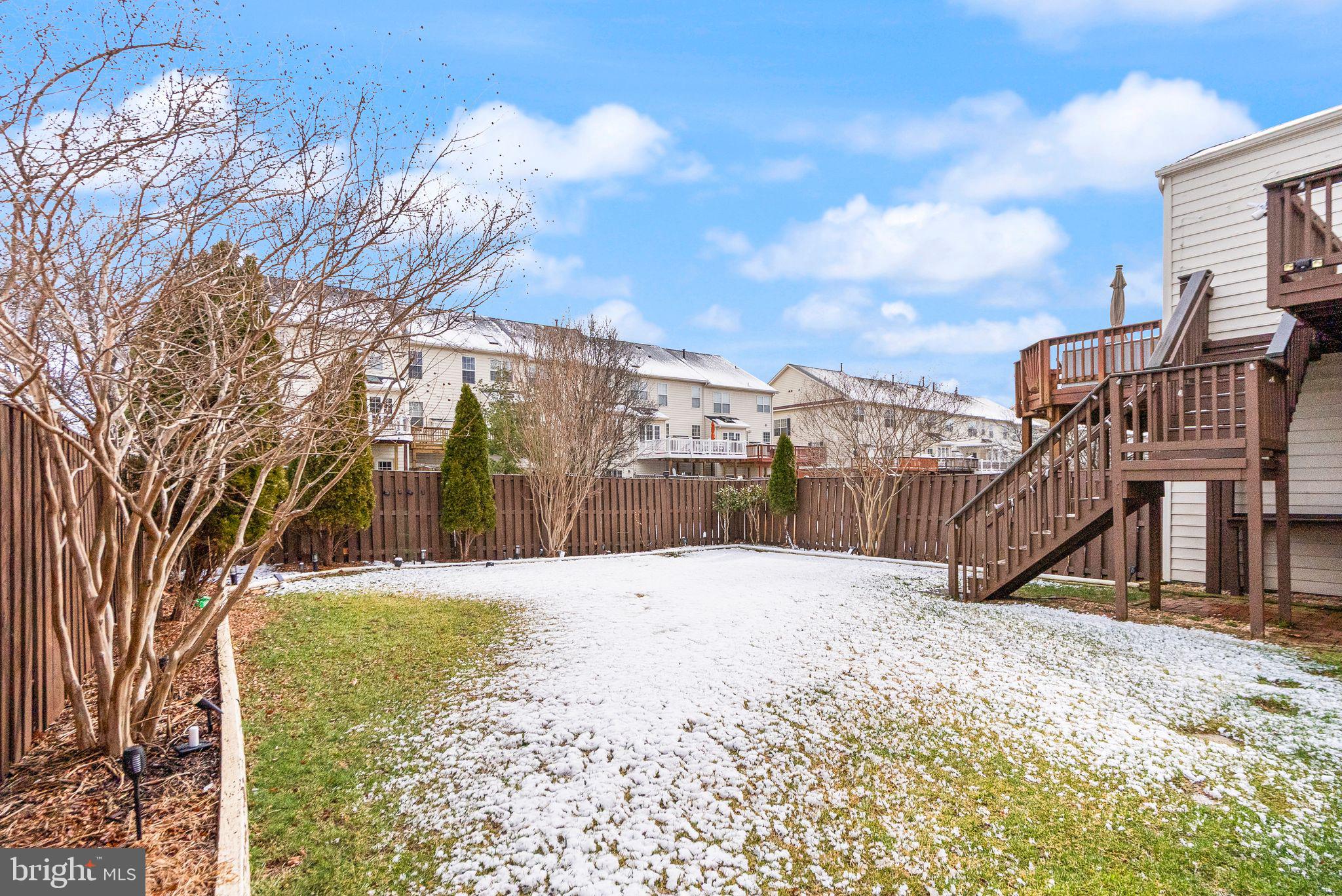 SOUTH RIDING - Residential