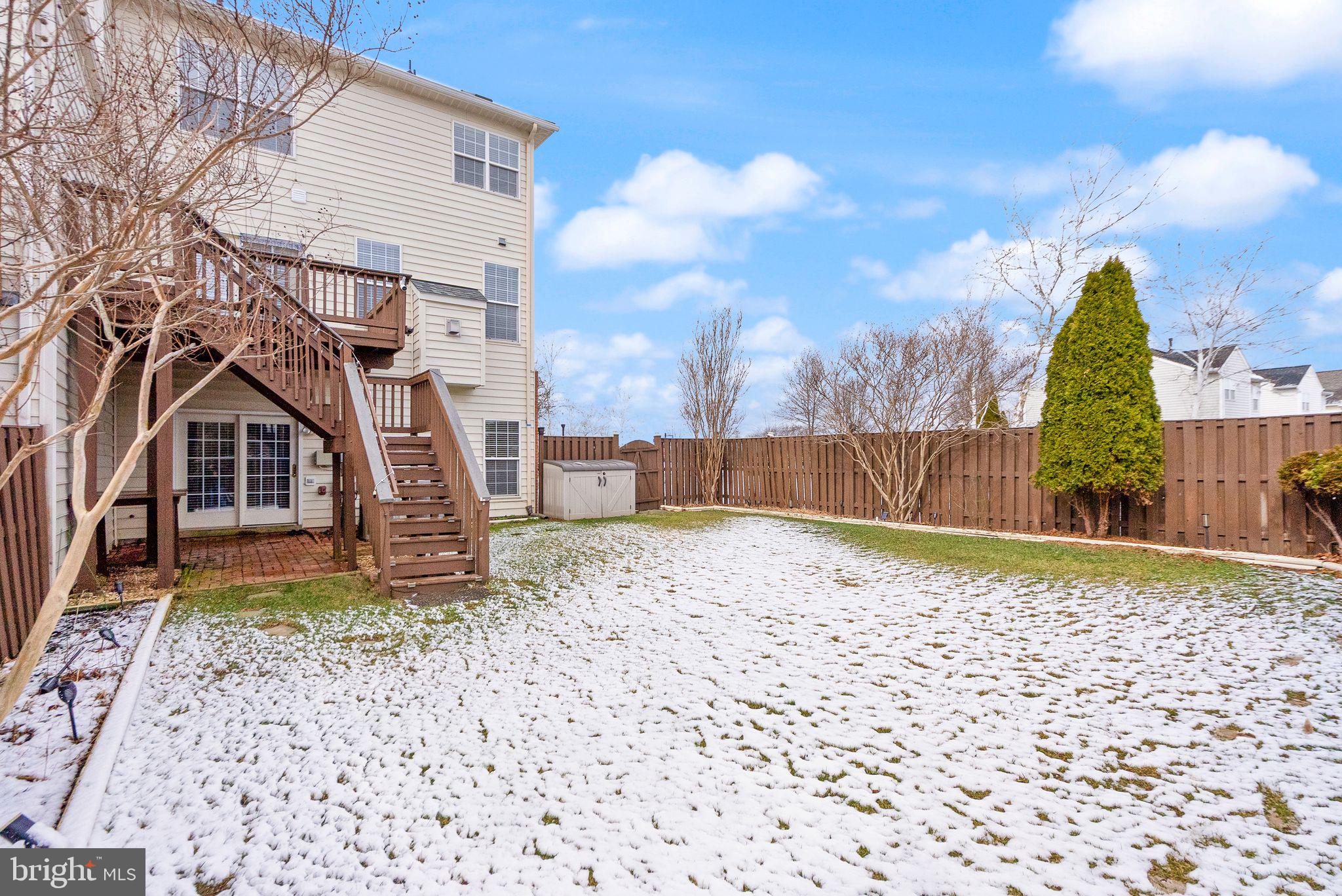 SOUTH RIDING - Residential