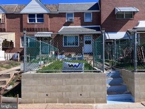 Townhouse For Sale - 7117 Eastwood Street<br/> PHILADELPHIA, PA 19149