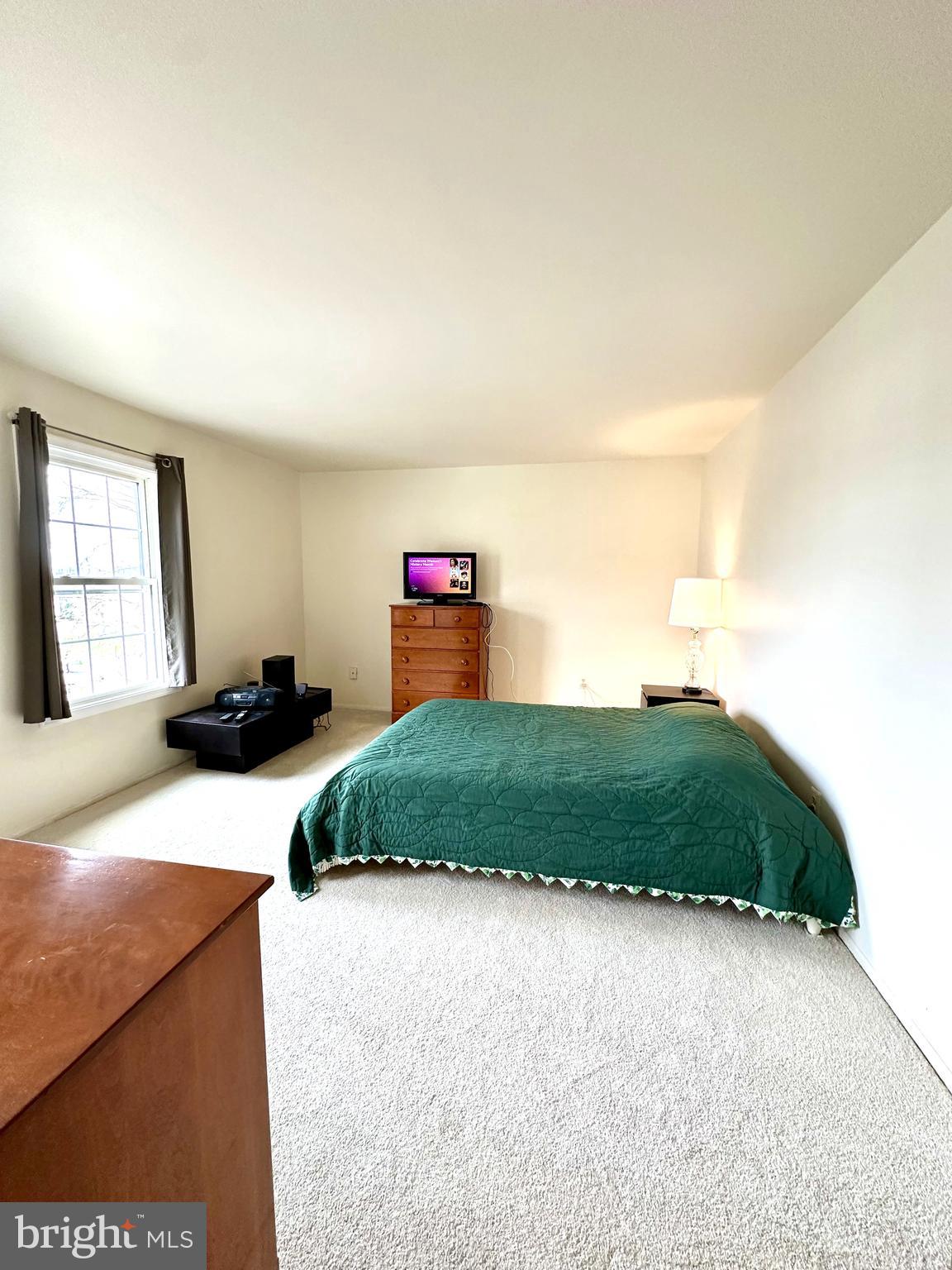 FOX CHAPEL AT TUDOR KNOLLS - Residential