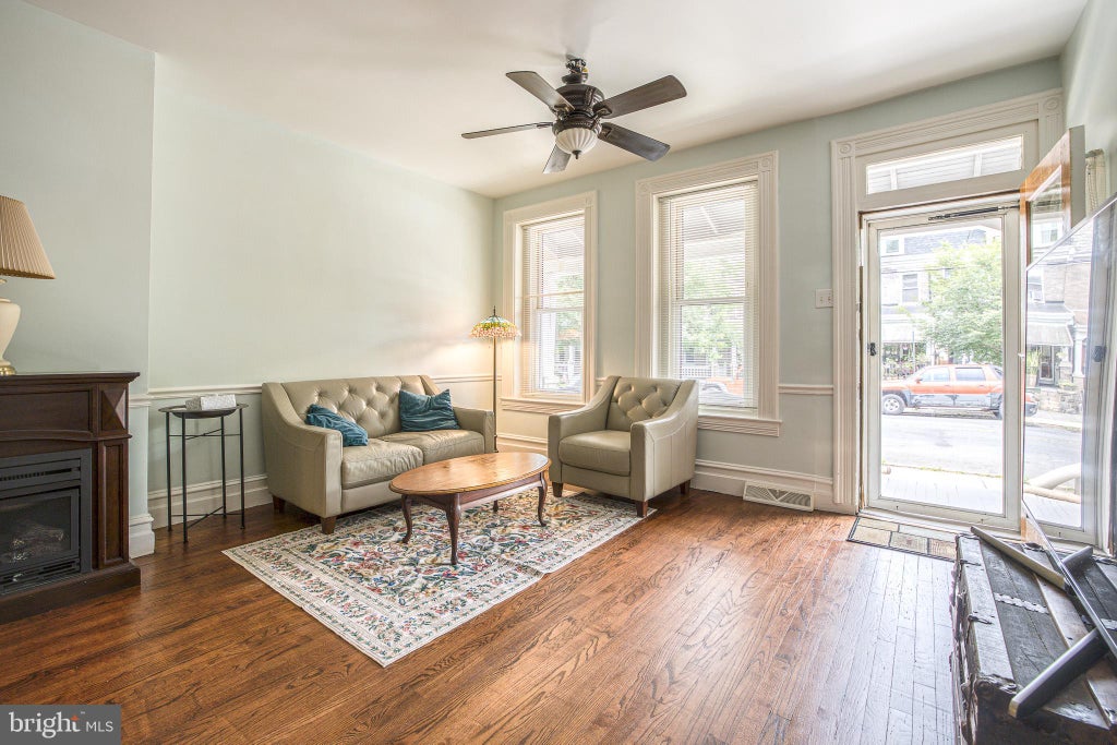 Photo of 116 Pearl Street, LANCASTER, PA 17603 (MLS # PALA2089454)