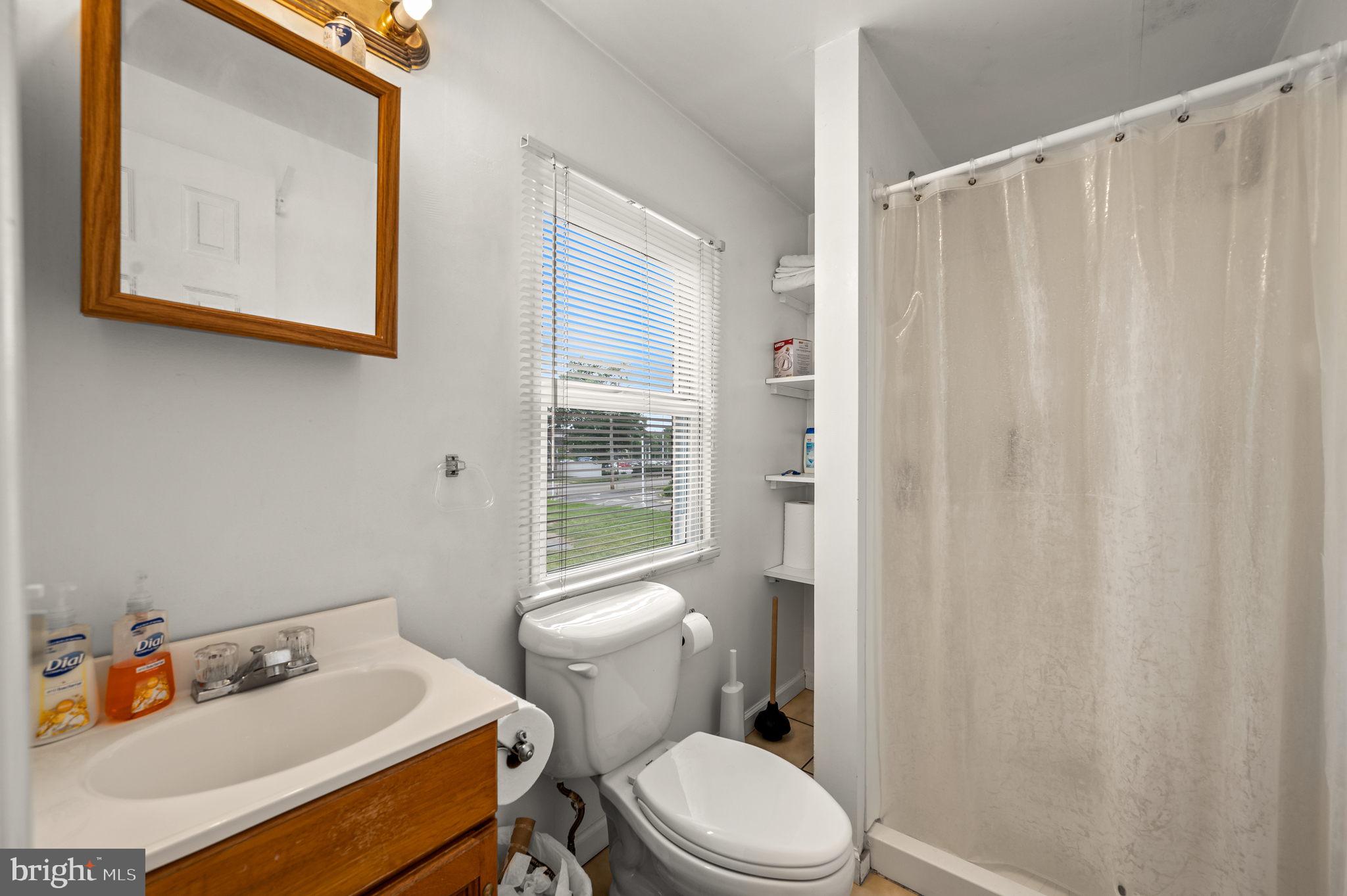 LESTER - Residential