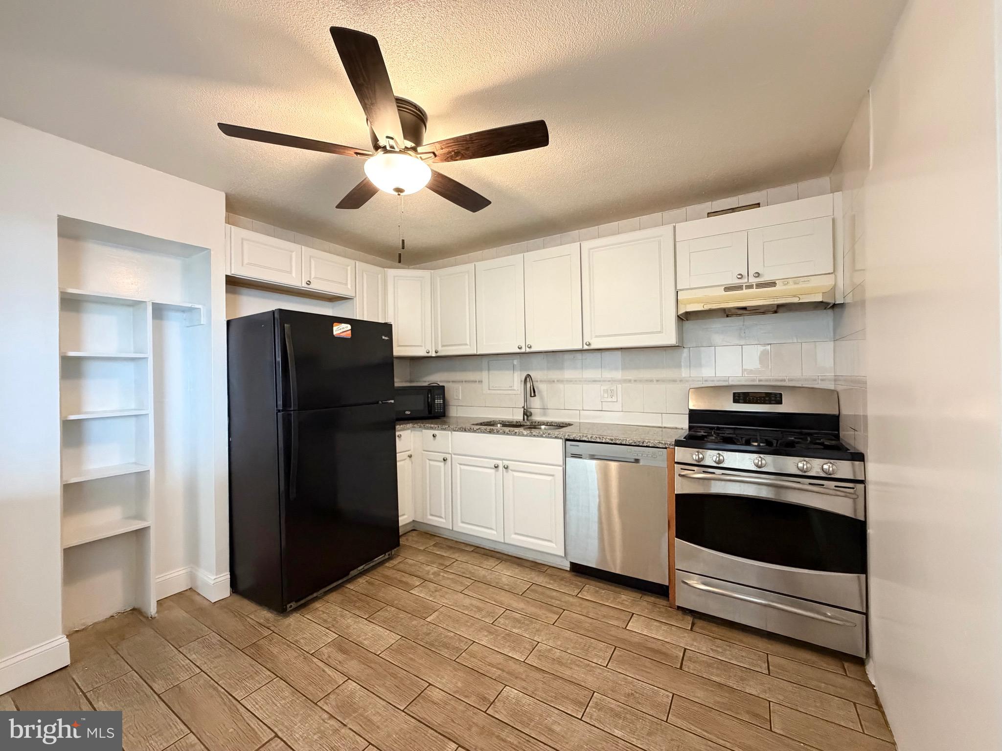 1836 METZEROTT ROAD 1401