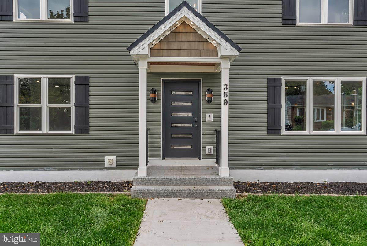 369 GWYNEDD AVENUE