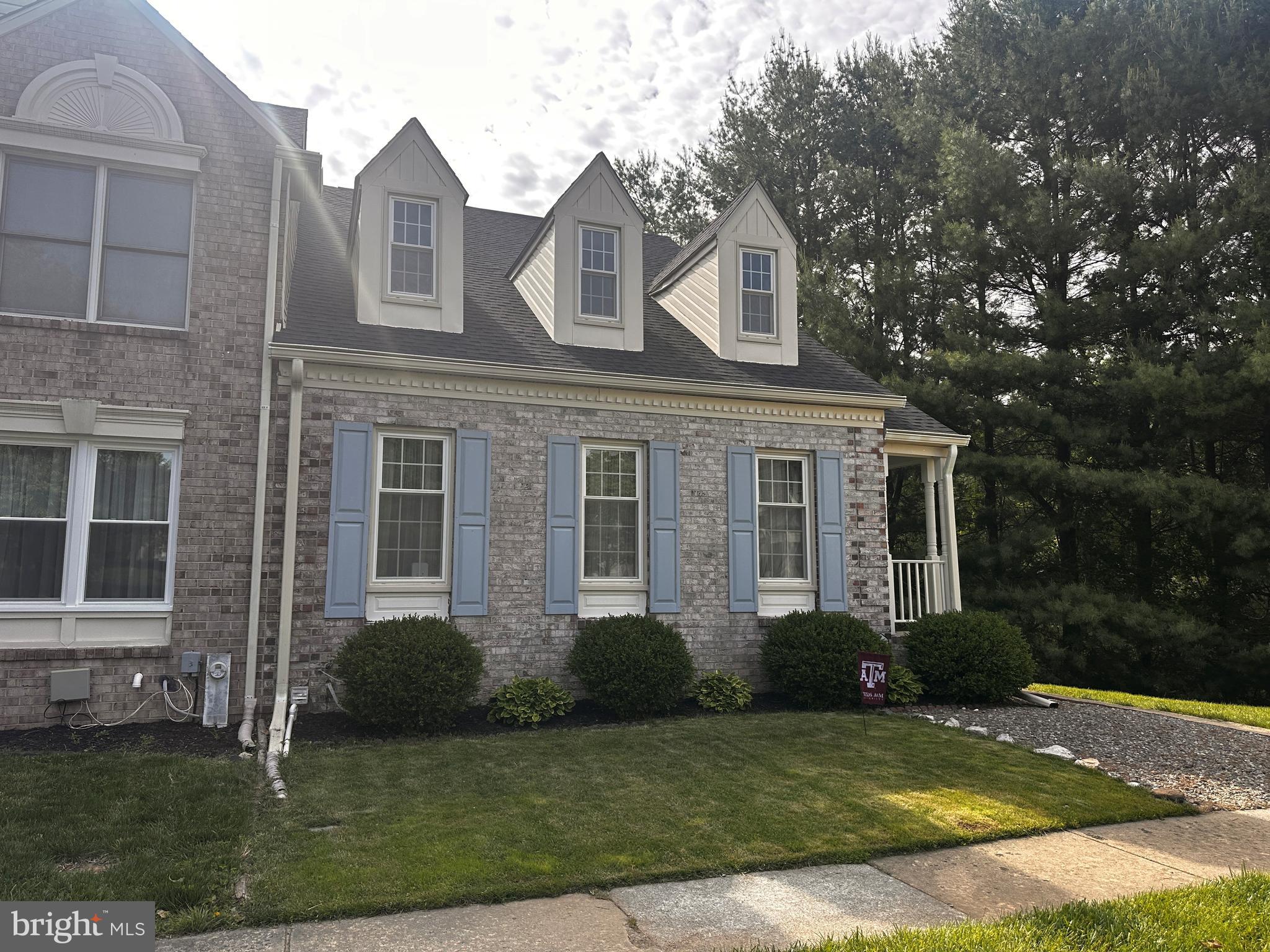 1827 BETH BRIDGE CIRCLE