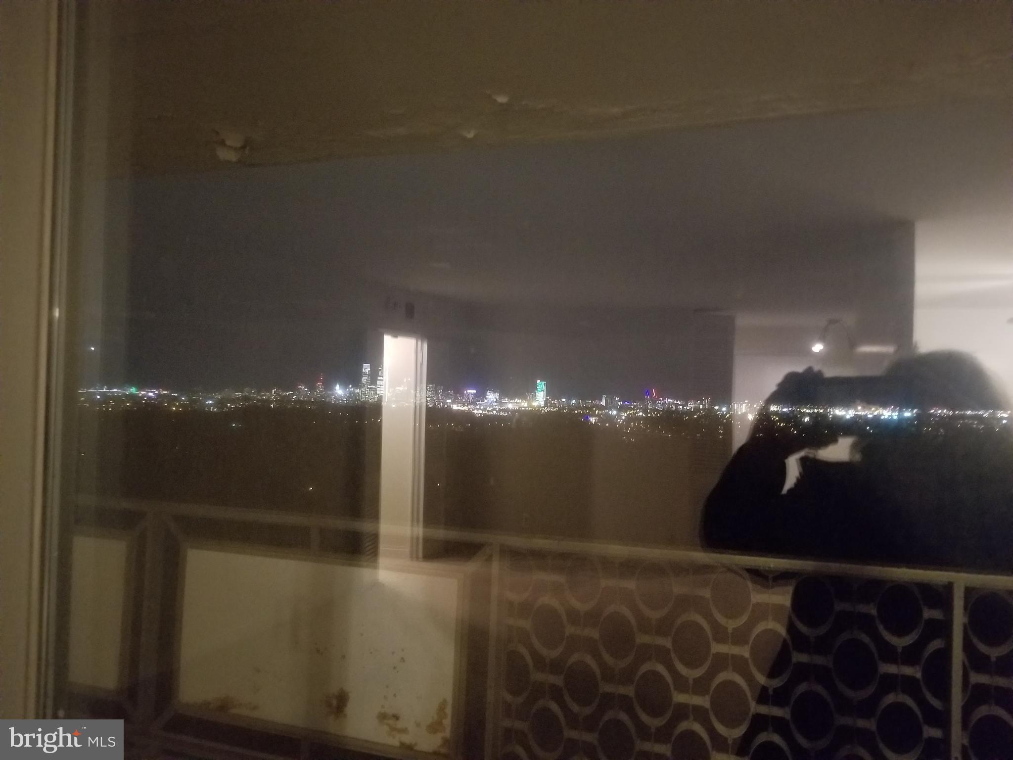 PARK PLAZA - Residential