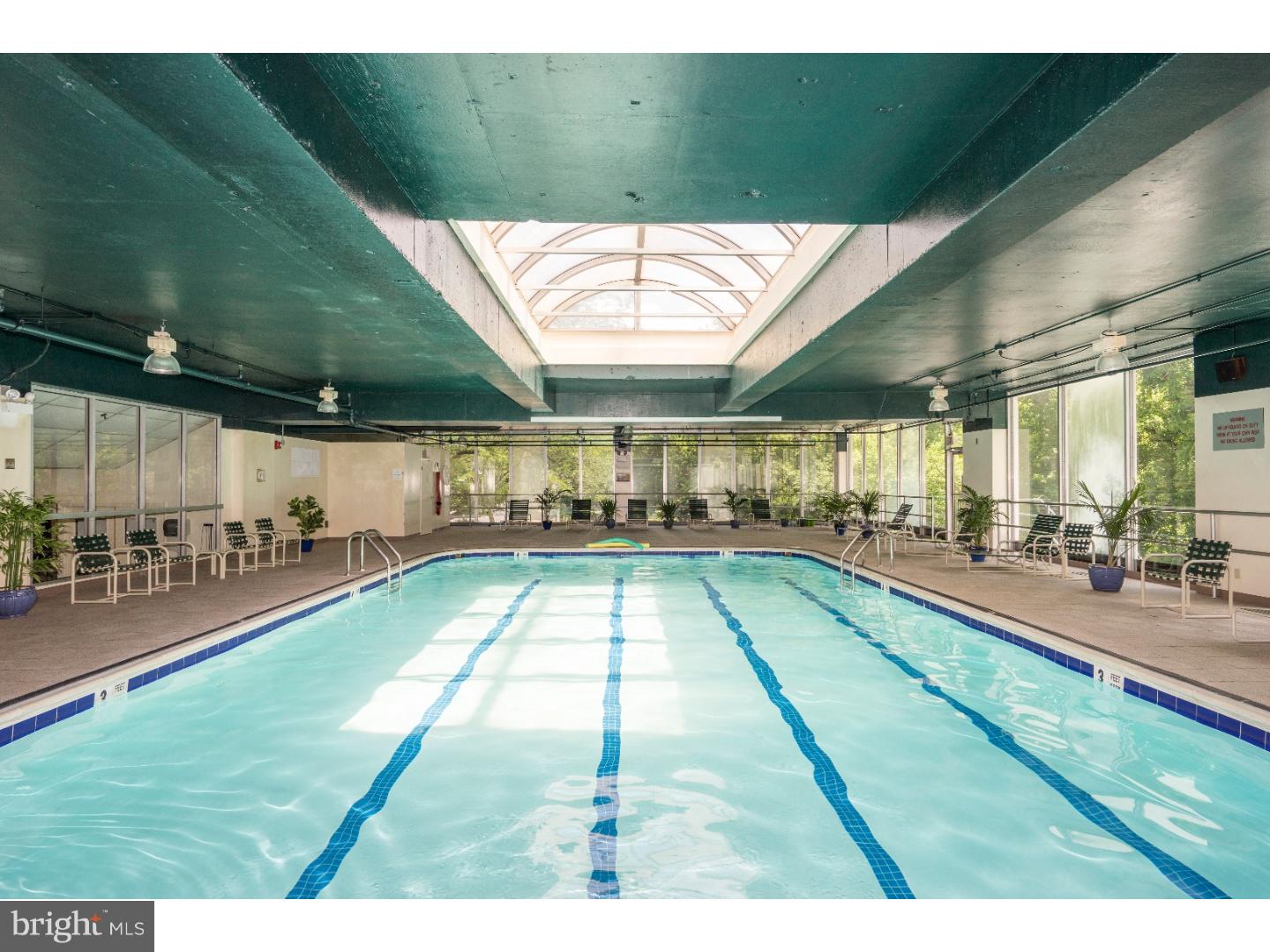 PARK PLAZA - Residential