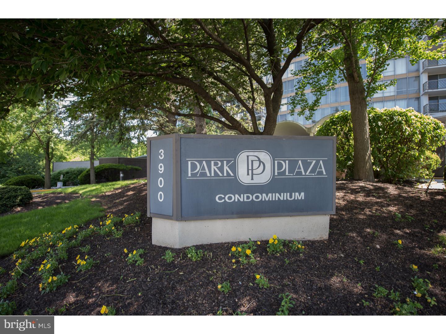 PARK PLAZA - Residential