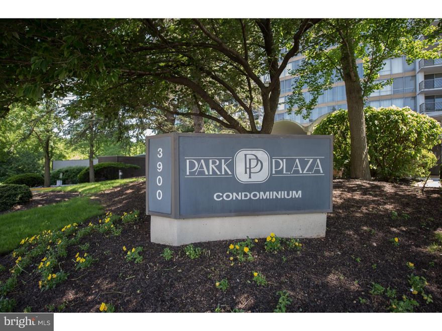 Bright, spacious, open?this 1 bedroom at Park Plaza Condominiums is welcoming and warm. Facing the Park Unit 18L offers 986 sq ft Walk into the large living area, which opens to the dining area and kitchen. The kitchen has been updated. The spacious master bedroom has a large walk-in closet and full bath.  This sun drenched unit has  balcony sliders and spectacular views of the city, New Jersey and Delaware and of course Fairmount Park. Park Plaza offerings?THE MONTHLY FEE INCLUDES ALMOST EVERYTHING: All Utilities (electric, heat, a/c, water & basic cable), 24-hour Front Desk, doorman available from 10a-8p, on-site management, on-site maintenance. Extra charges apply to Additional storage unit when available in the basement, Fitness Center, indoor and outdoor pools, and garage parking when available. Close to public transportation, Fairmount Park, shopping, and restaurants on City Ave. Minutes from 76, Manayunk and Center City. Breakdown of condo fee: condo assessment 711, special assessment 133.49, cable TV 22.91 total 867.40/month