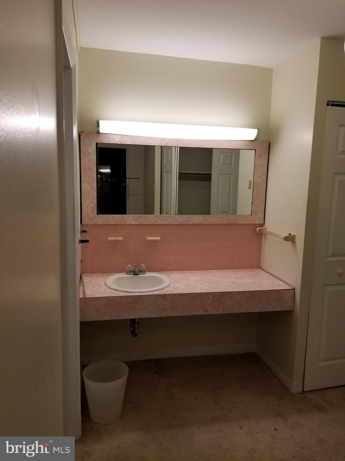 PARK PLAZA - Residential