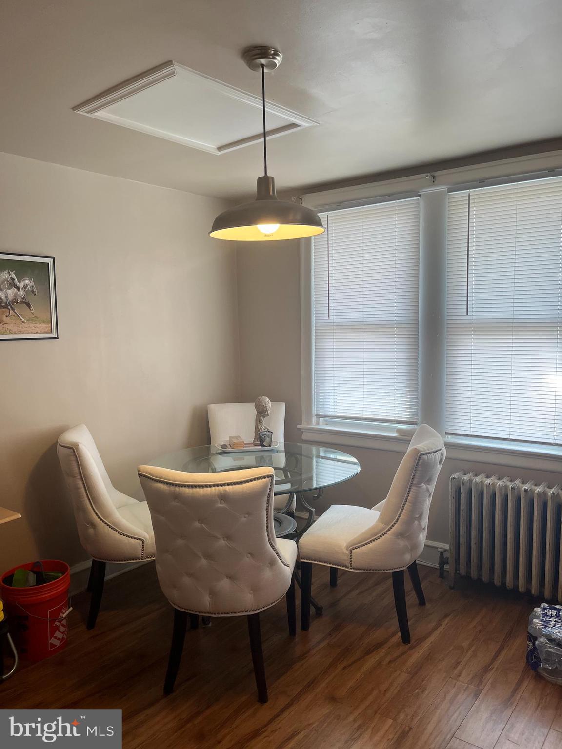 FRANKFORD - Residential Income